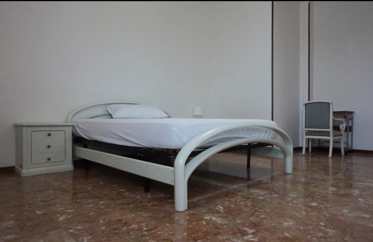 Double room Colorno, 1 bed, 15m² — photo 9