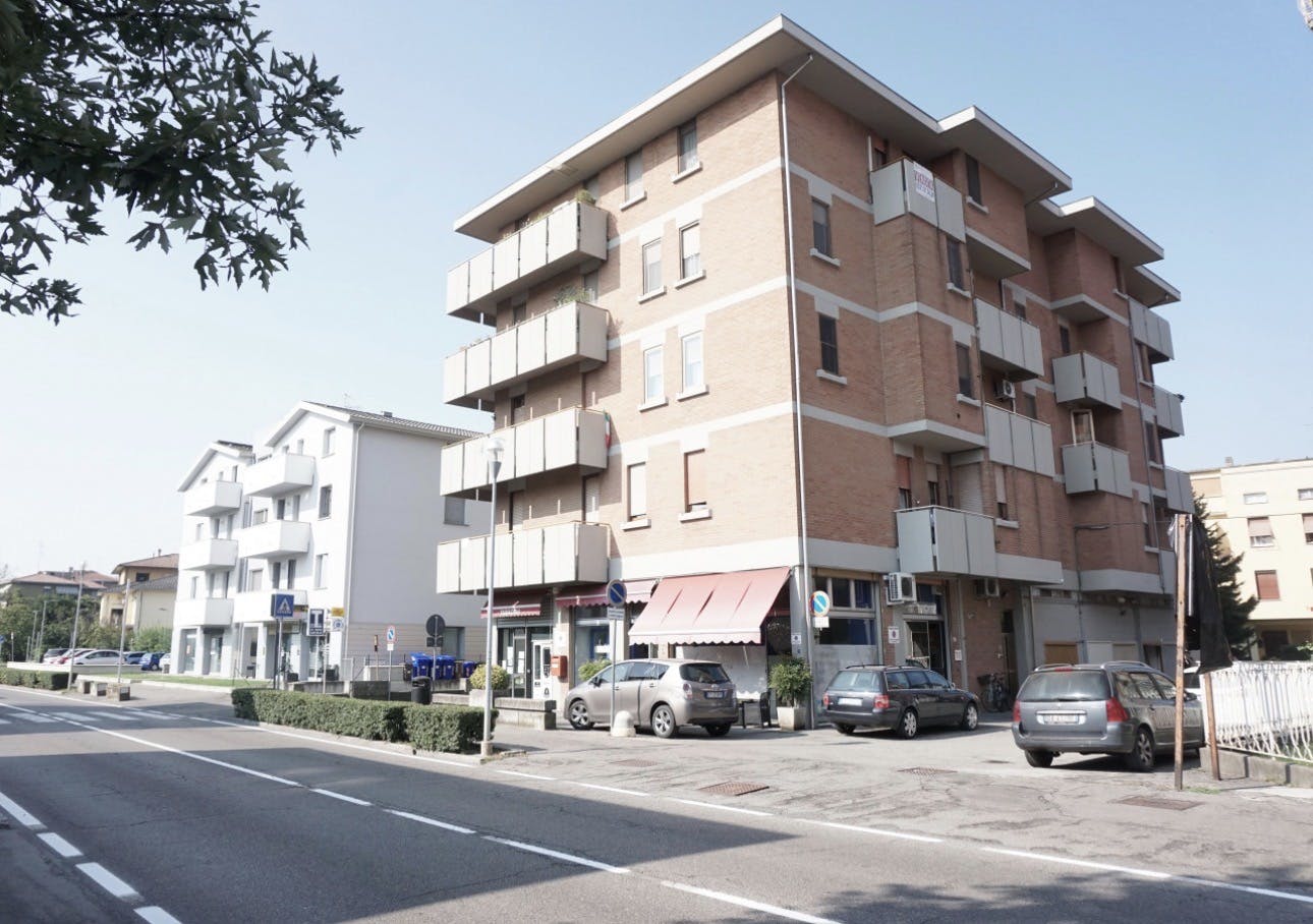 共用房间 正在以 €450 的月租出租，其位于 Colorno, Viale San Rocco
