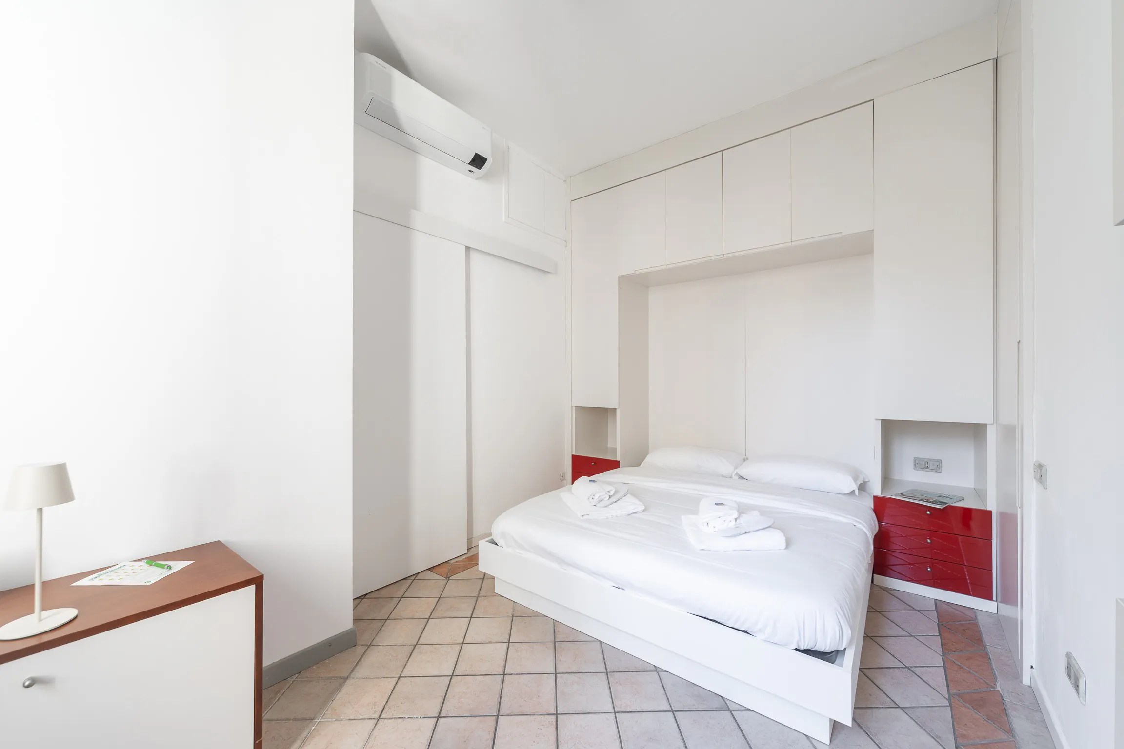 1-Bedroom Apartment in Via Giovanni Boccaccio, Milan (1684467) ROOM 2