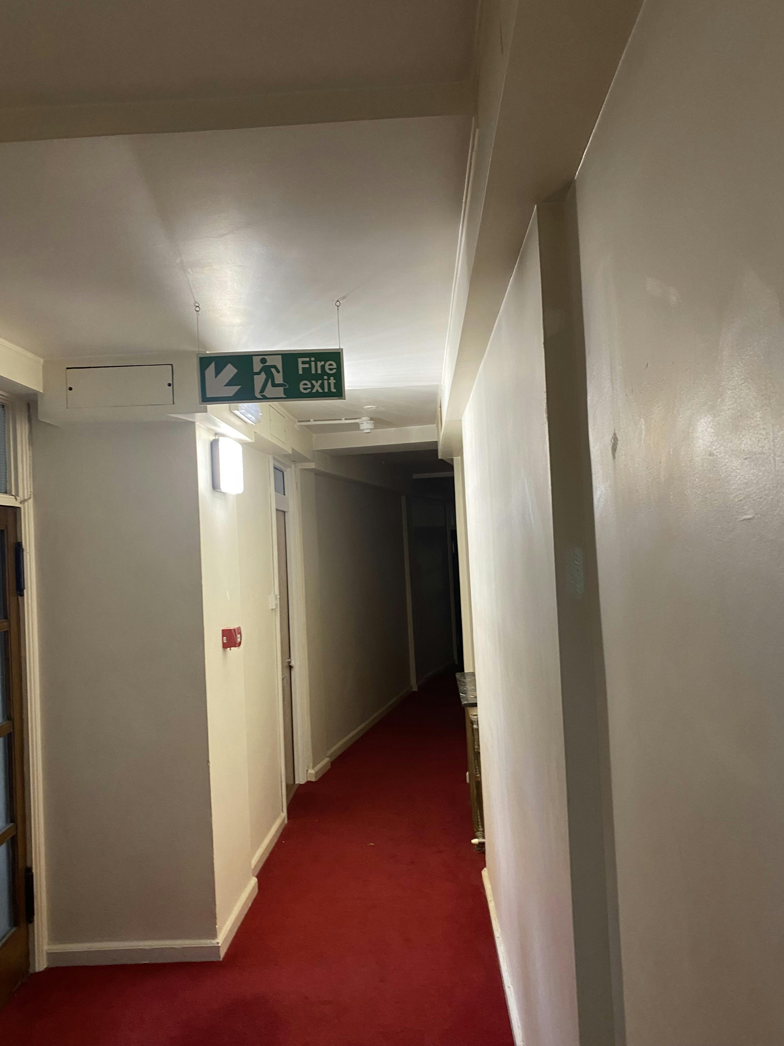 Studio for rent for £2,000 per month in London, Baron's Court Road