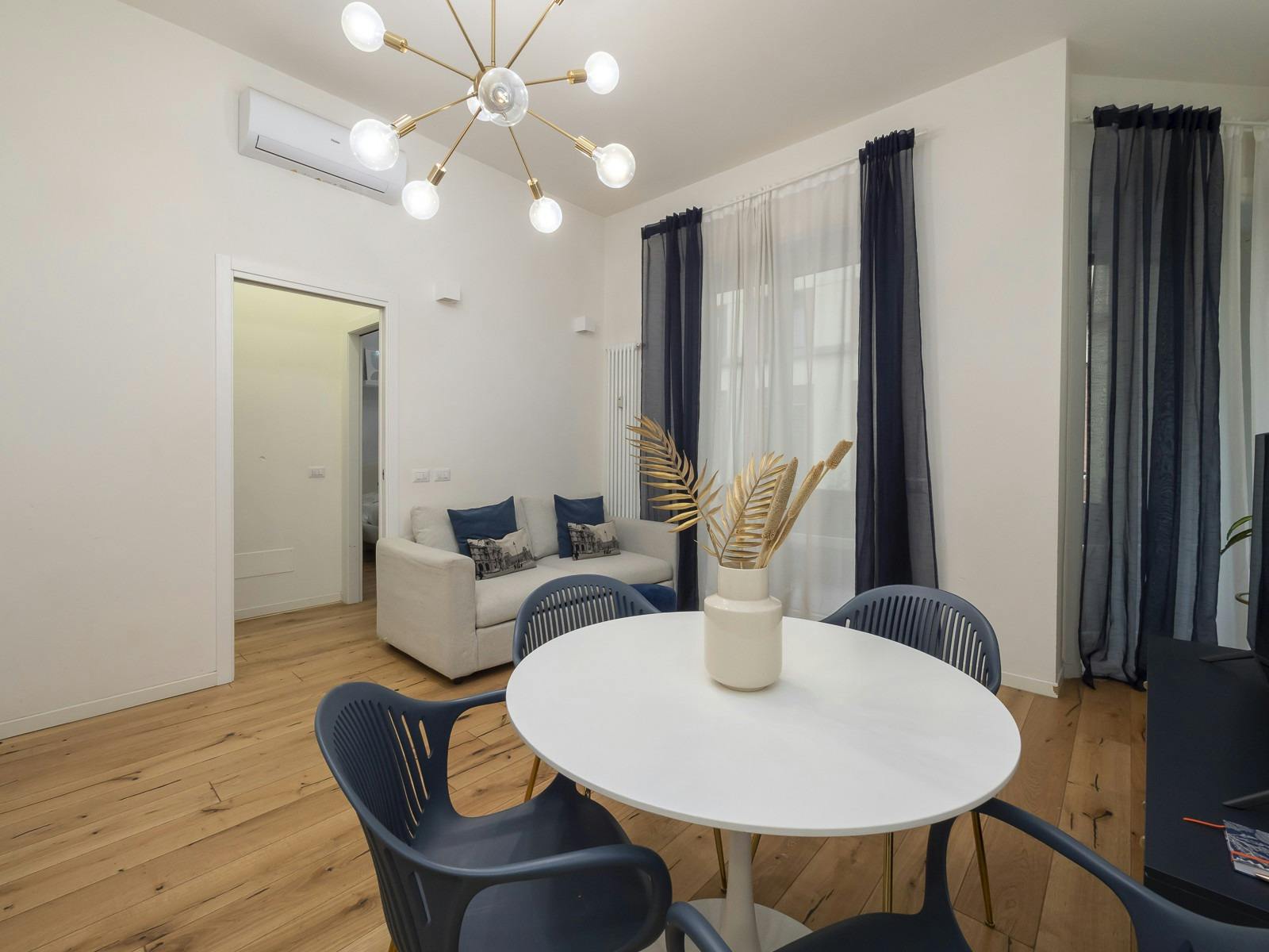 Corso di Porta Vittoria, Milan preview