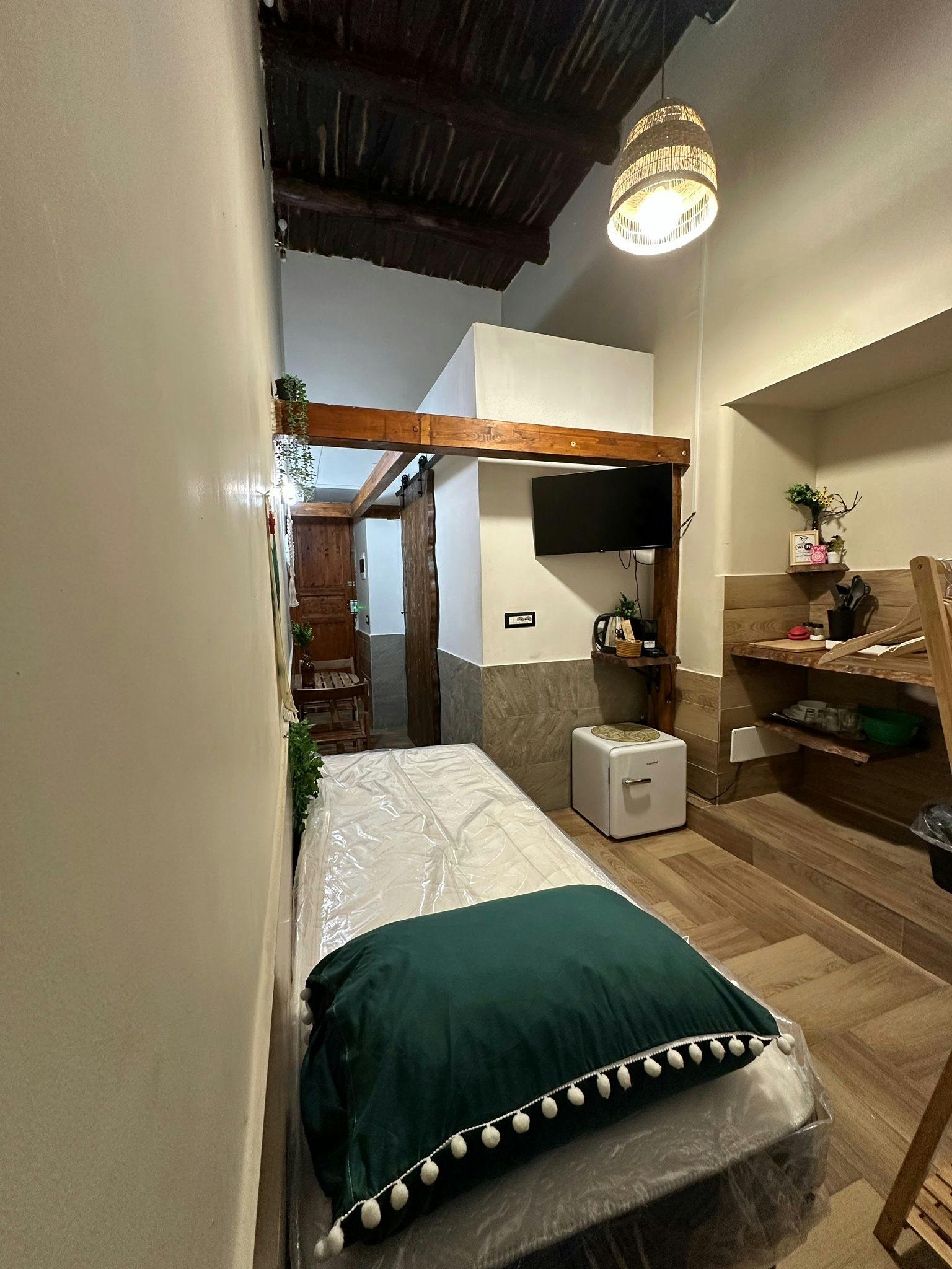 Apartment for rent for €540 per month in Naples, Piazza Principe Umberto