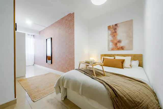Private room in Calle de Cavanilles, Madrid (1684573) room image 2