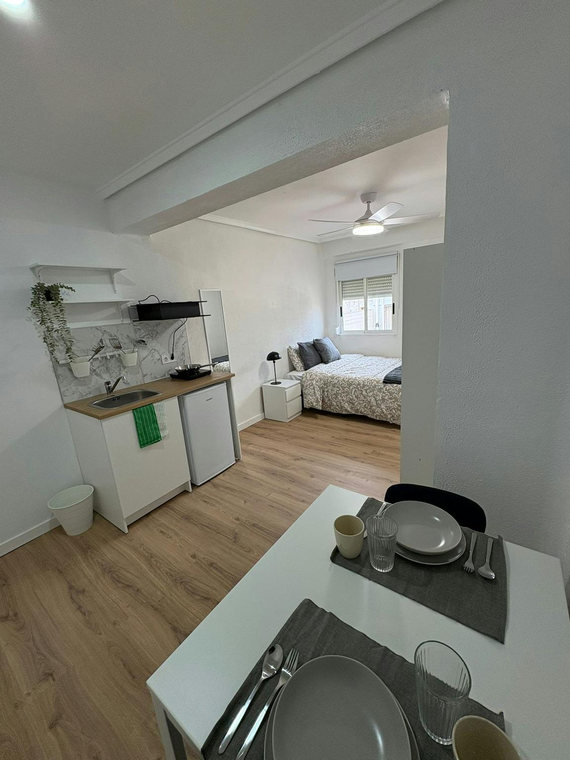 Carrer de València, Silla preview