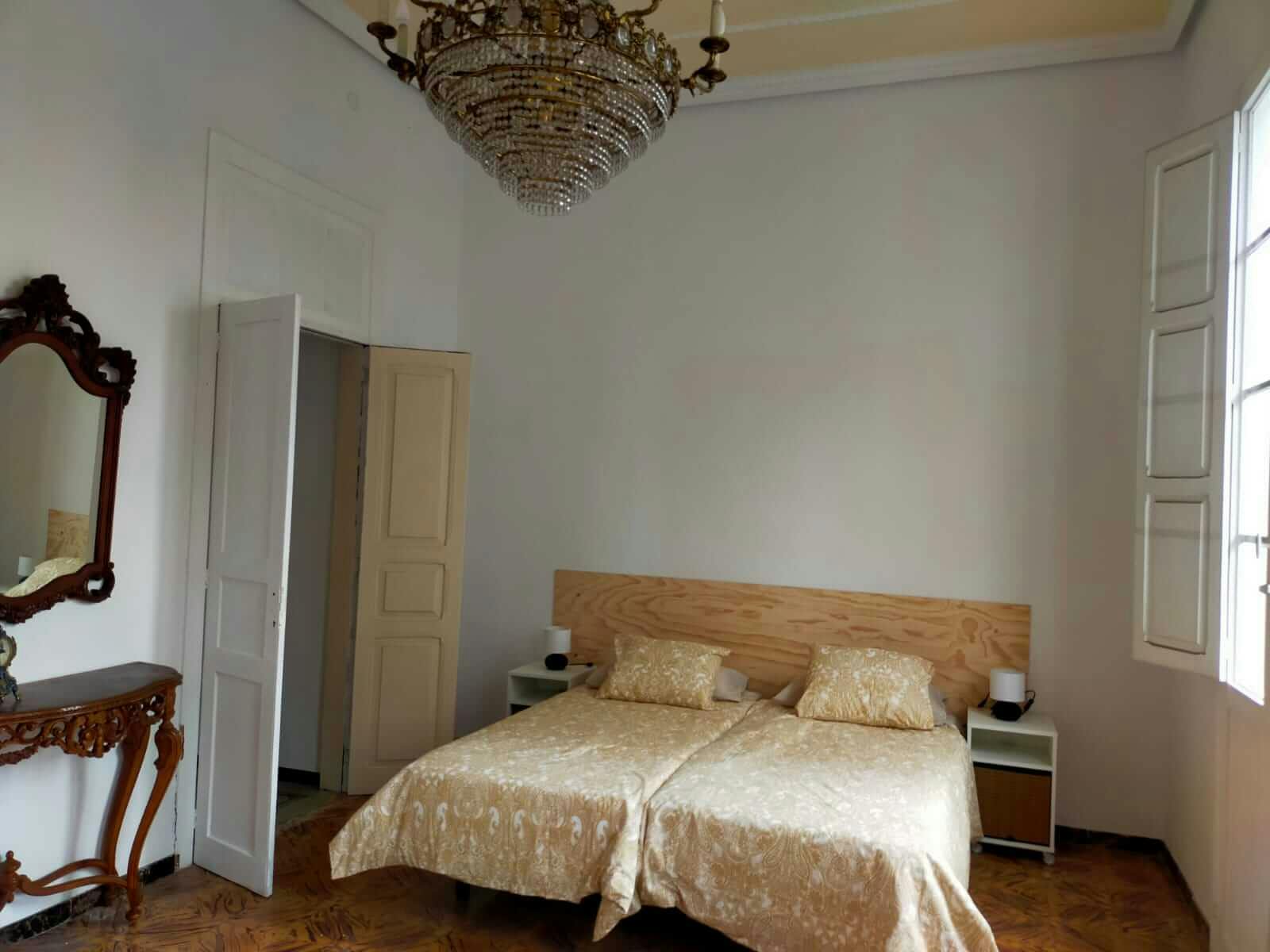 Private room for rent for €700 per month in Las Palmas de Gran Canaria, Calle Montevideo