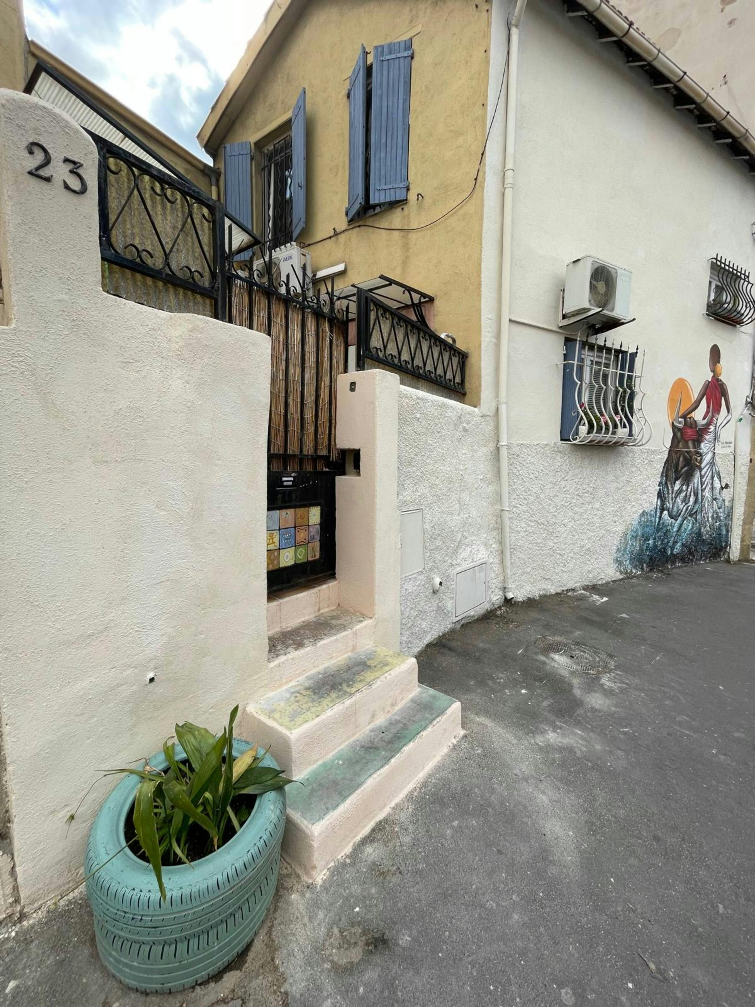 WG-Zimmer zu mieten für 1.000 € pro Monat in Marseille, Boulevard de la Révolution