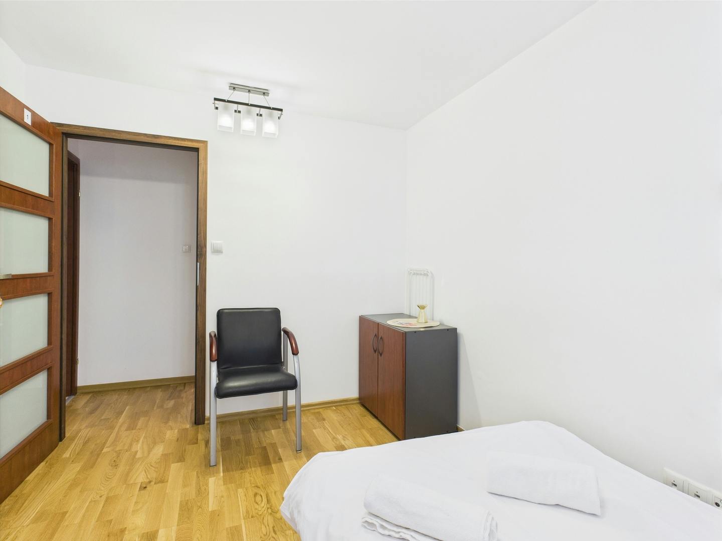 Platynowa, Warsaw preview