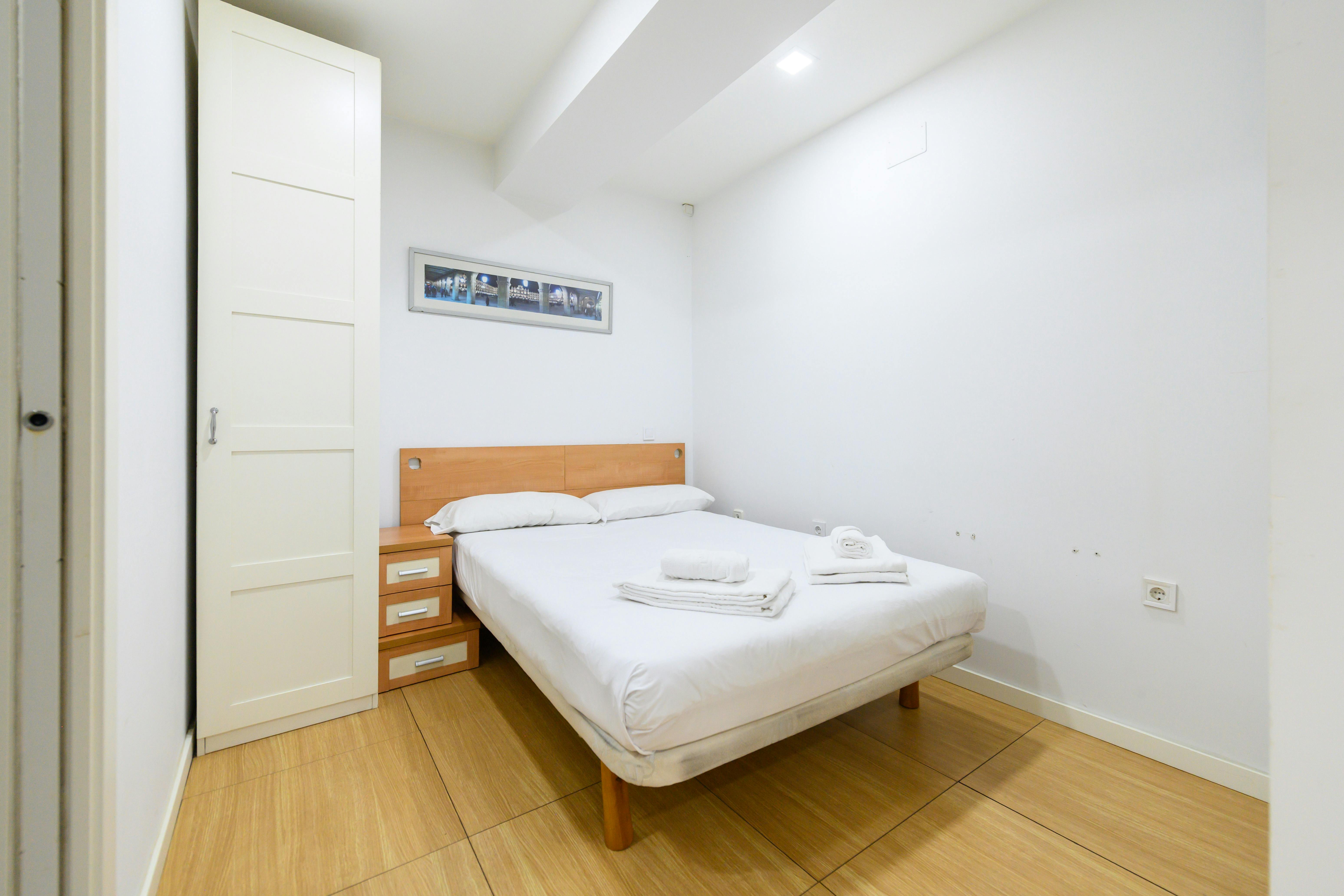 Calle de Esteban Mora, Madrid preview