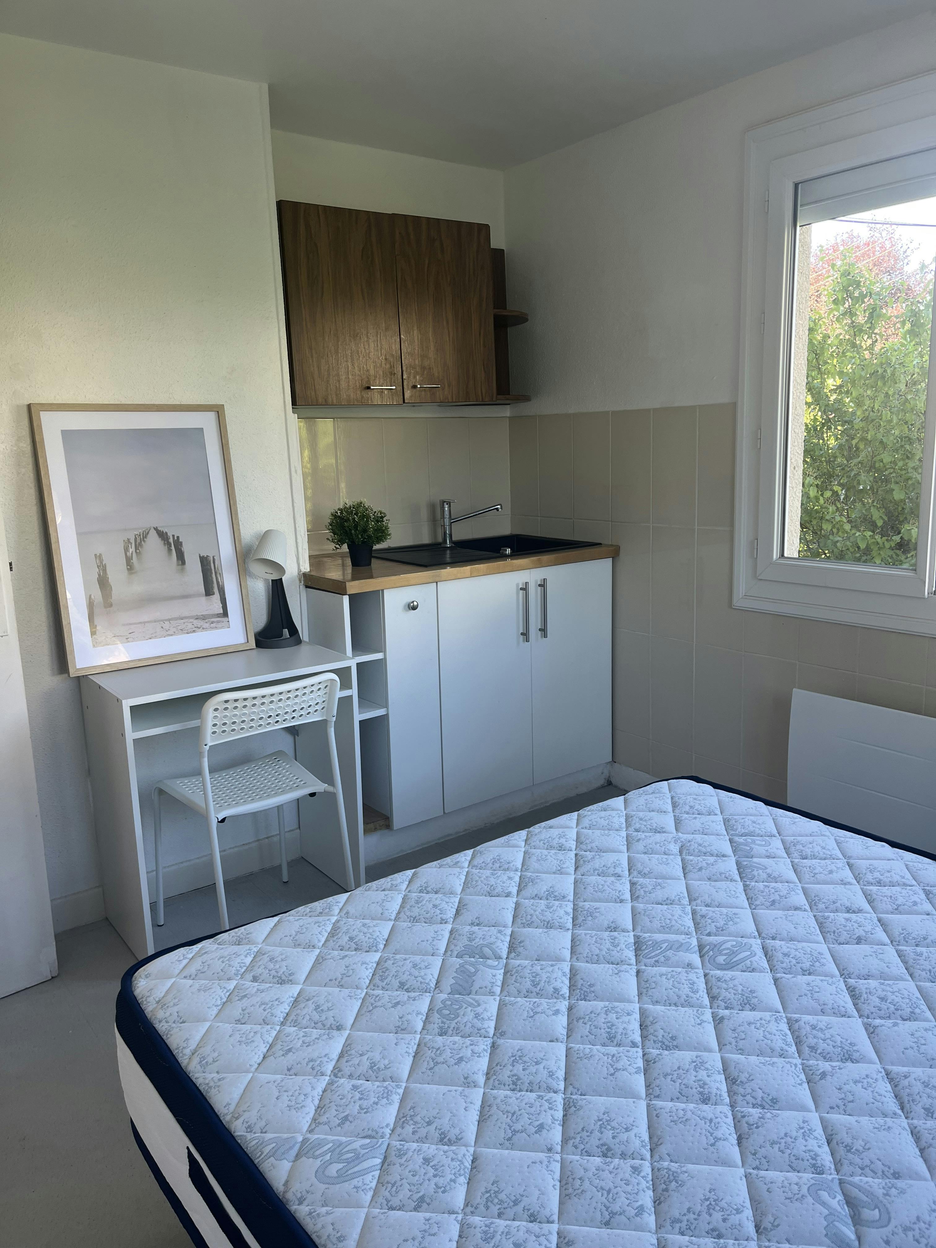 WG-Zimmer zu mieten für 550 € pro Monat in Caen, Rue de Biéville