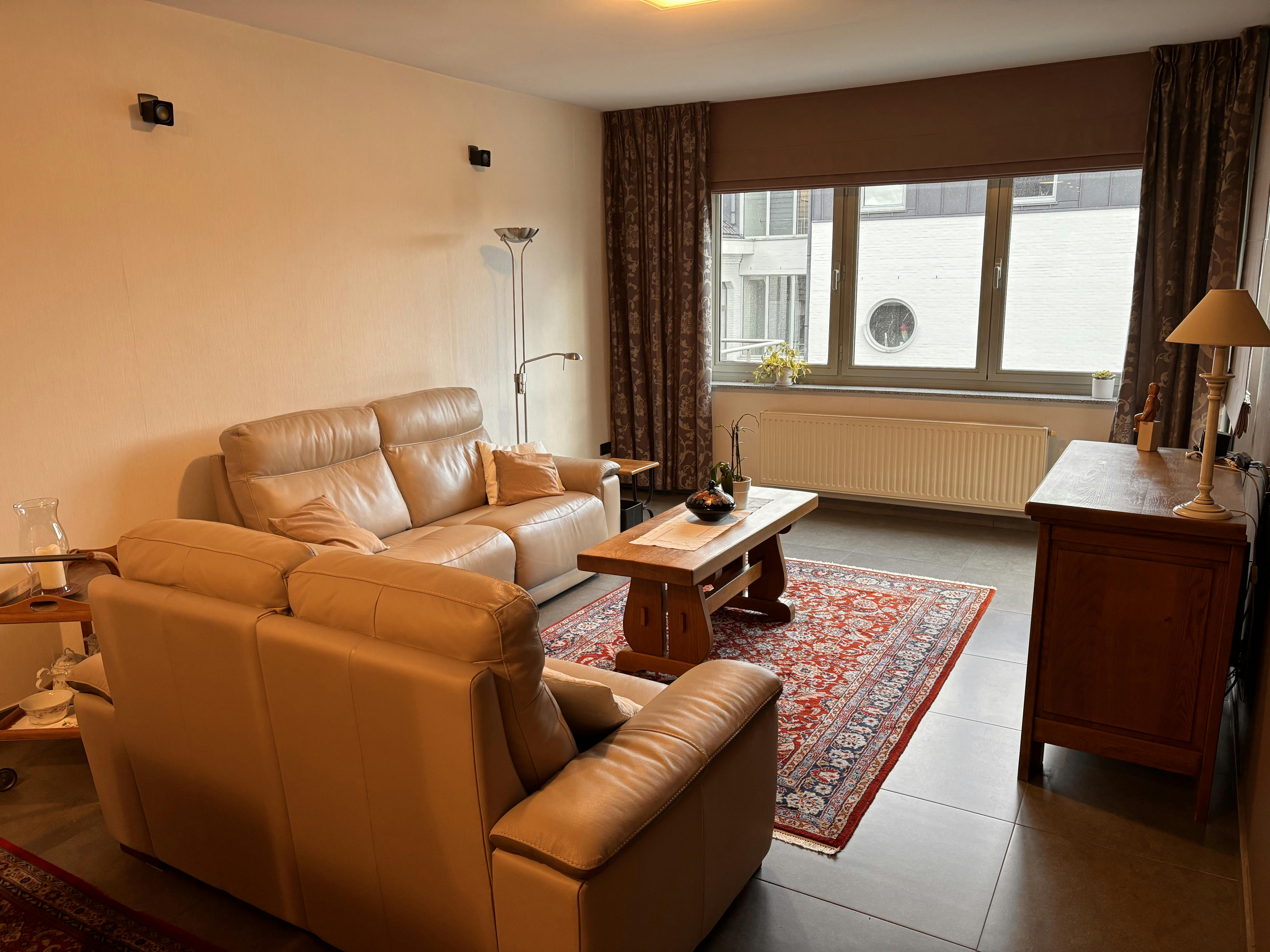 Mieszkanie do wynajęcia za 950 € miesięcznie w mieście Bornem, Sint-Amandsesteenweg