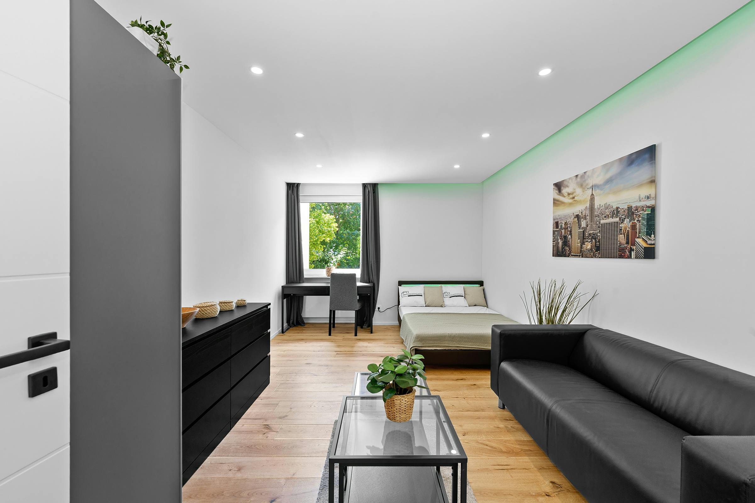 preview gallery tile