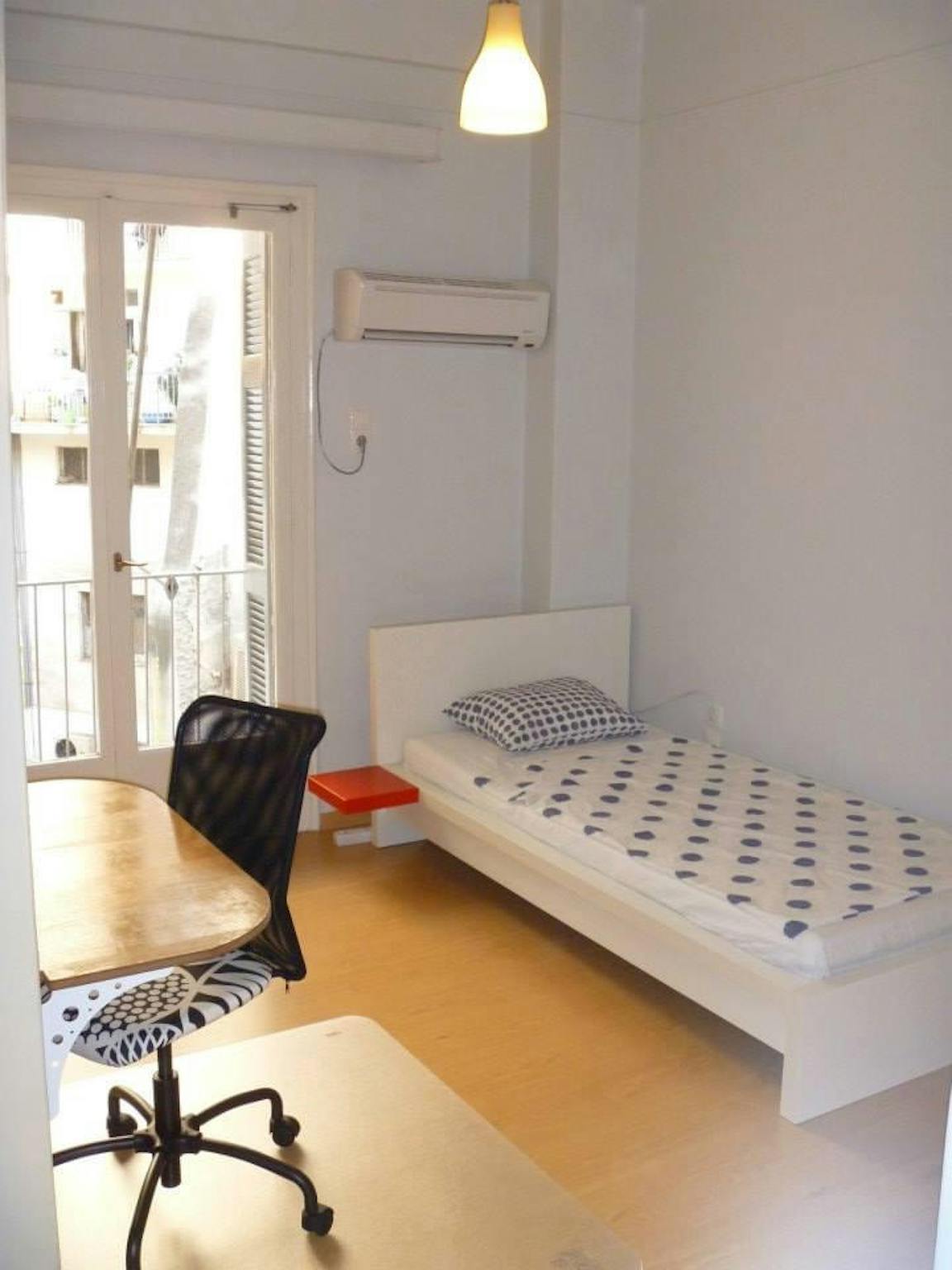 Zinodotou, Zográfos preview