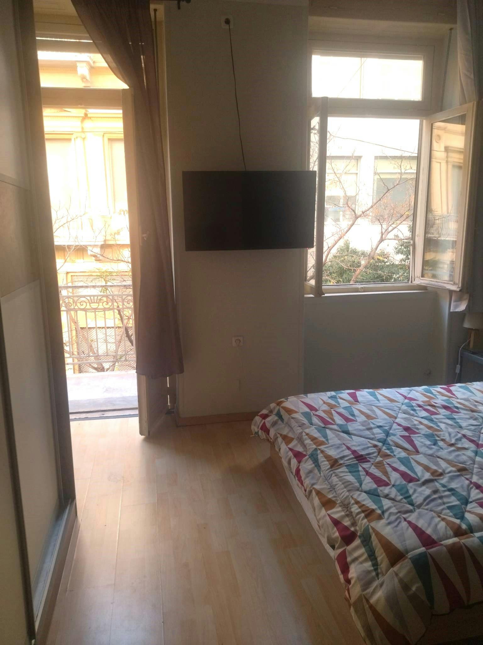 Mitropoleos, Athina preview