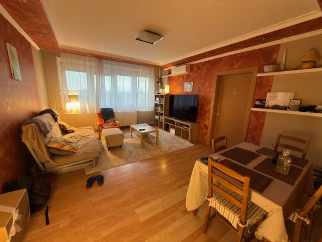 Private room for rent for €374 per month in Budapest, Haller utca