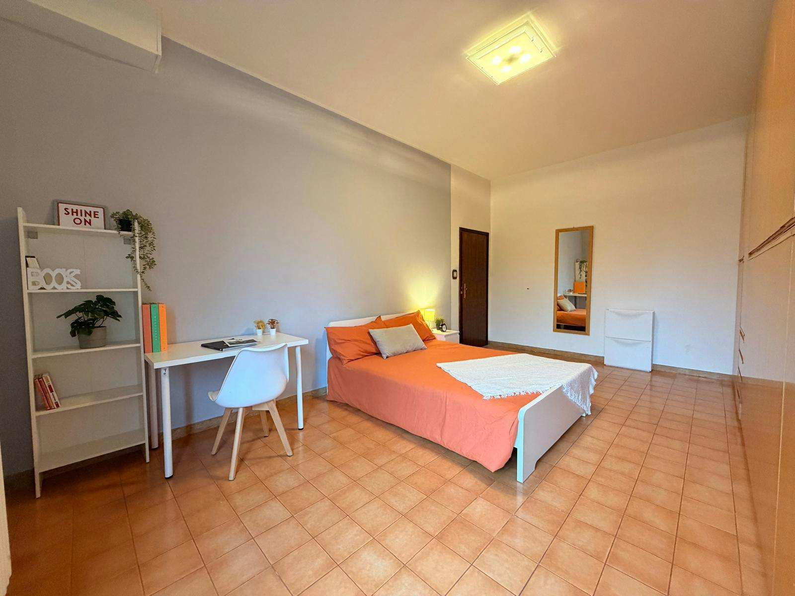 Via della Torretta, Bologna preview