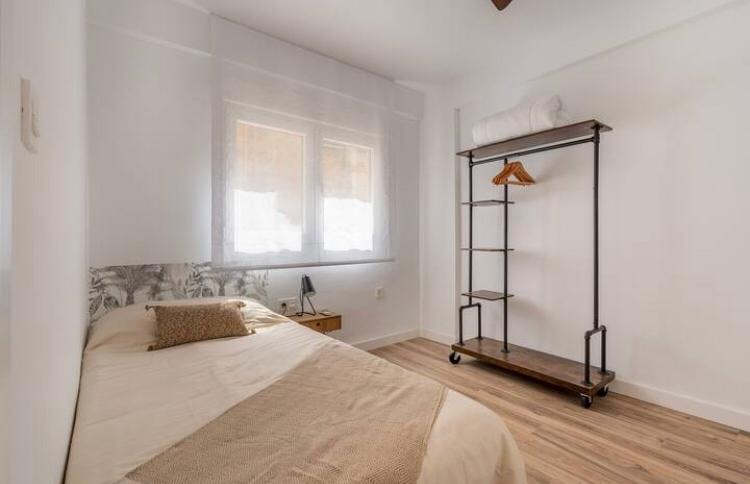 Calle Fontiveros, Granada preview