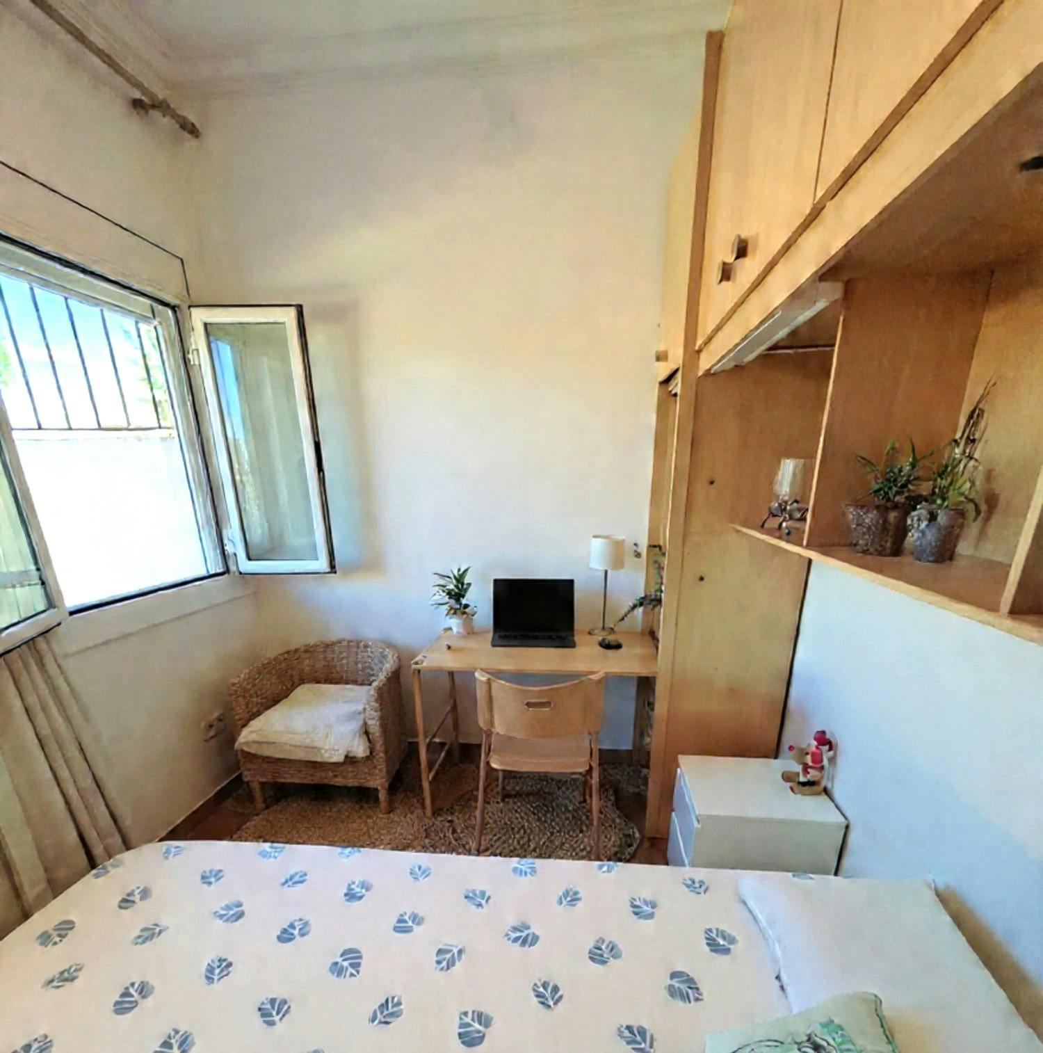 Travessera de les Corts, Barcelona preview