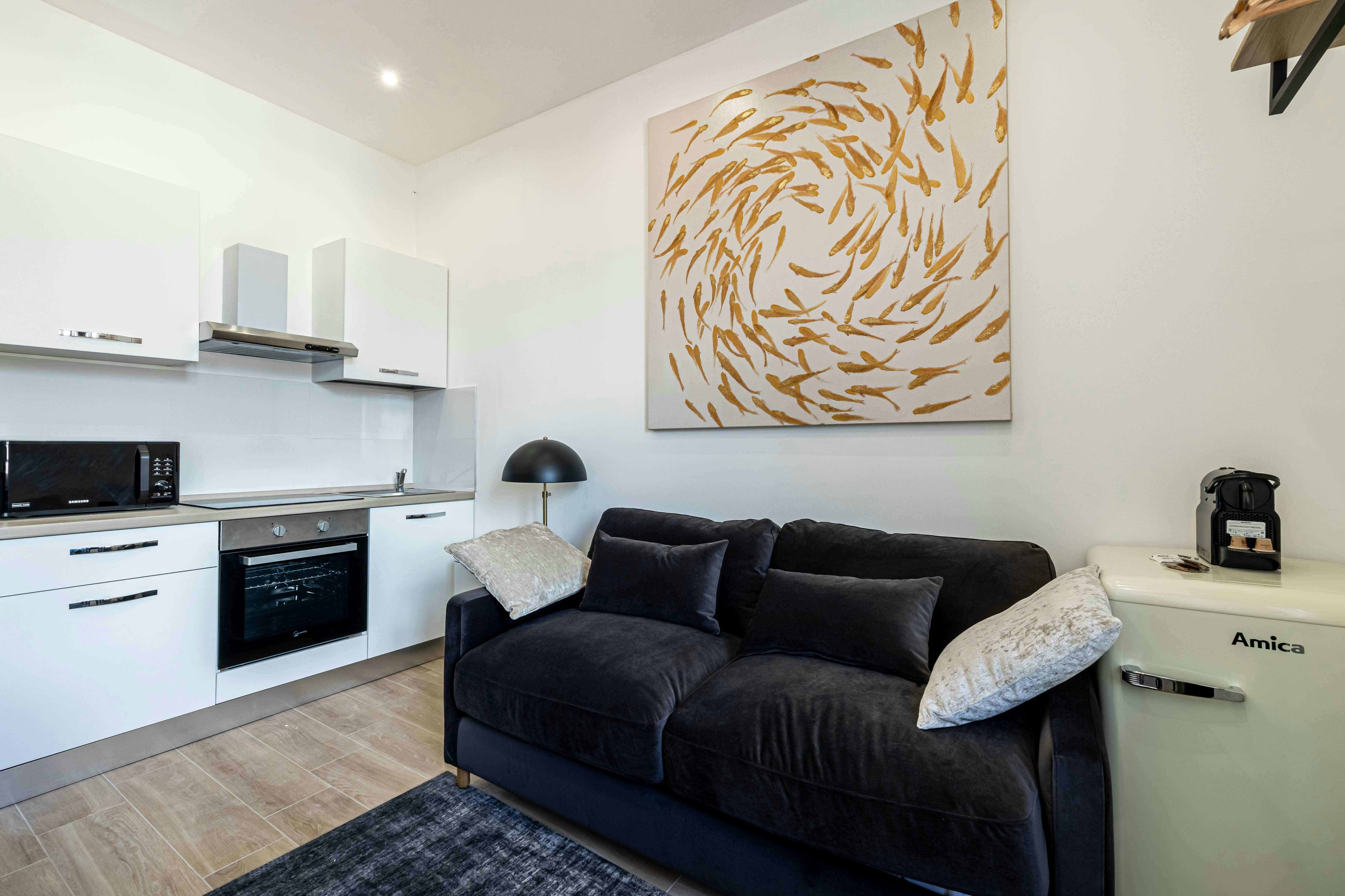 Studio te huur voor € 821 per maand in Cannes, Rue de Mimont