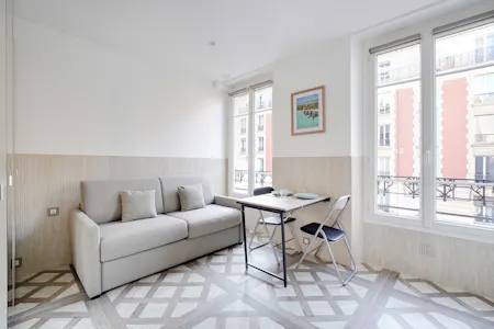 Studio for rent on Rue de Wattignies, Paris, Paris