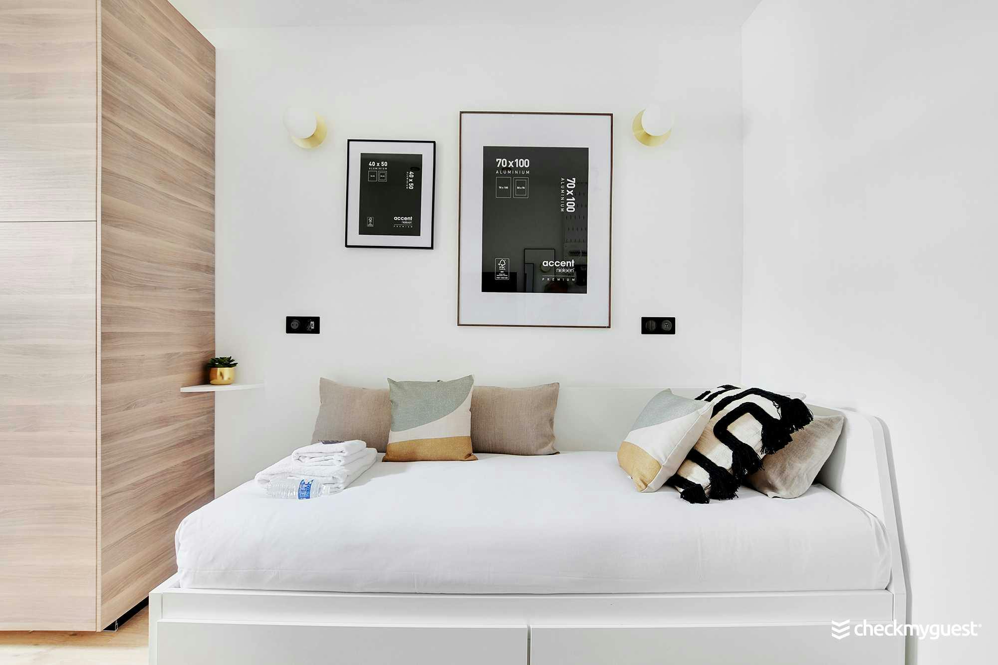 Avenue Victor Hugo, Paris preview