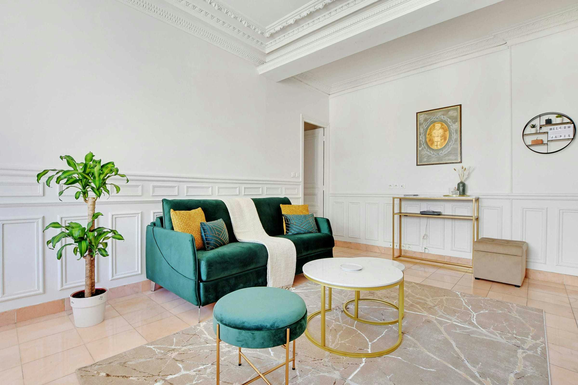 Apartment for rent for €5,130 per month in Paris, Rue Rambuteau