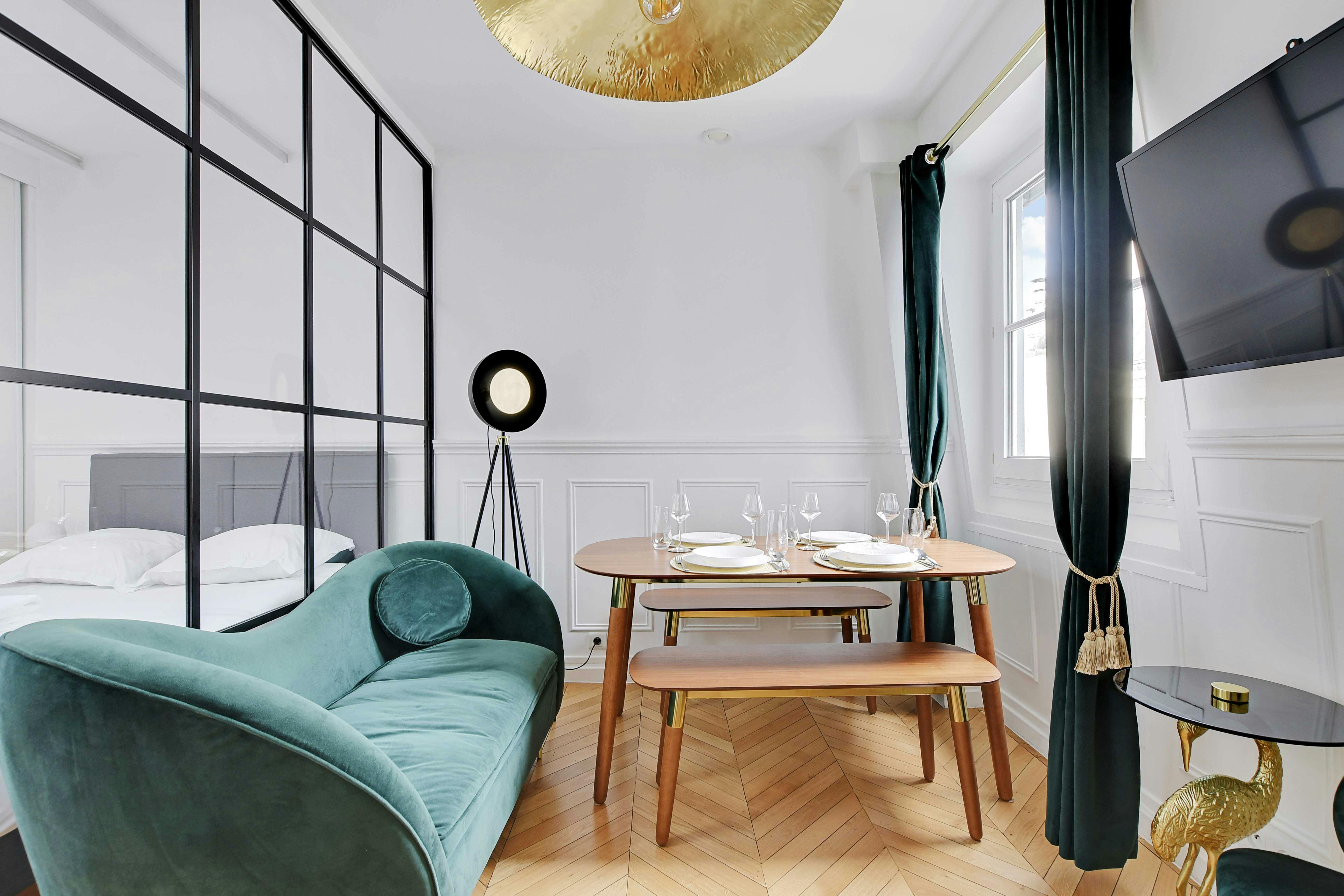 Rue Daru, Paris preview