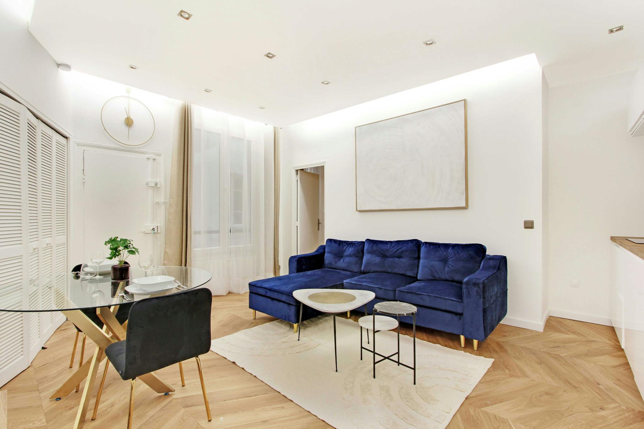 Rue Montorgueil, Paris preview