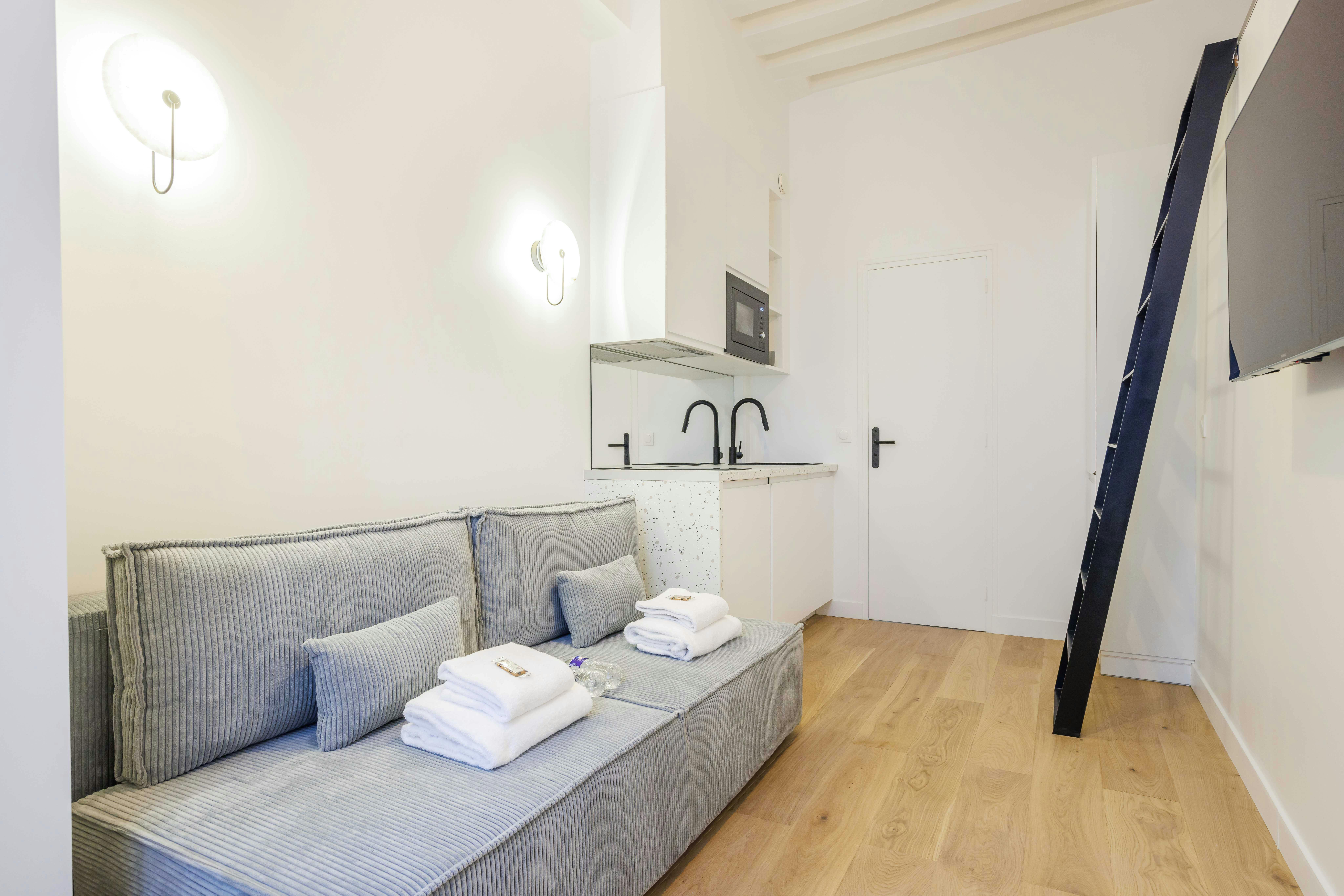 Rue Saint-Sauveur, Paris preview