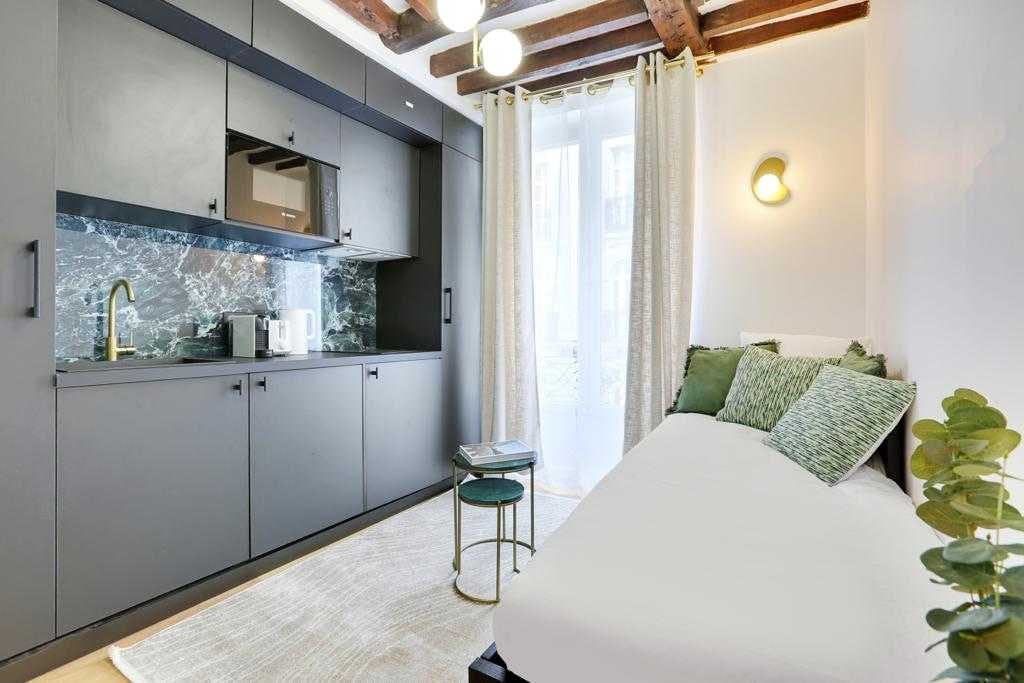 Rue de l'Assomption, Paris preview