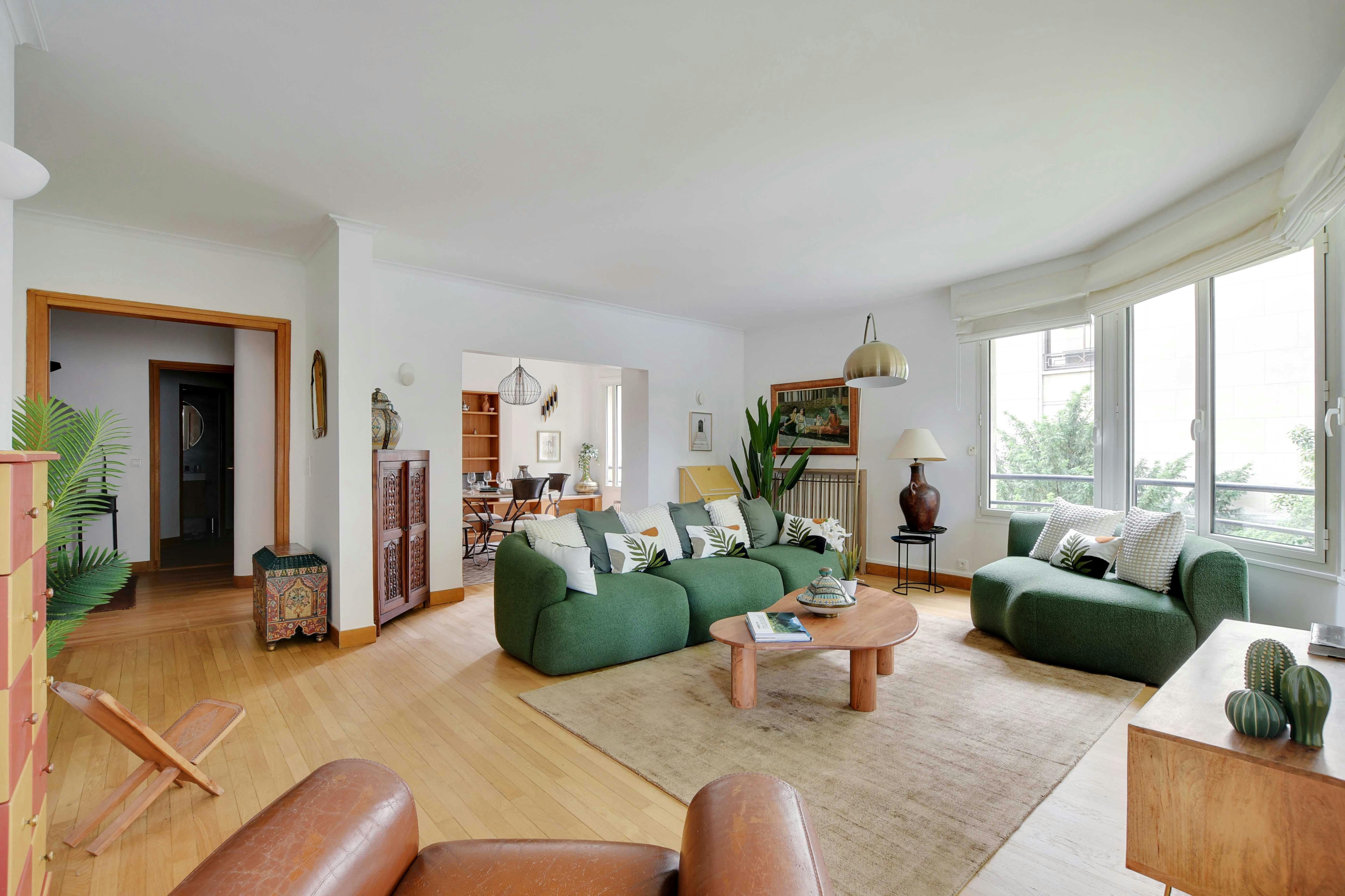 Apartment for rent for €5,415 per month in Paris, Rue Ernest Hébert