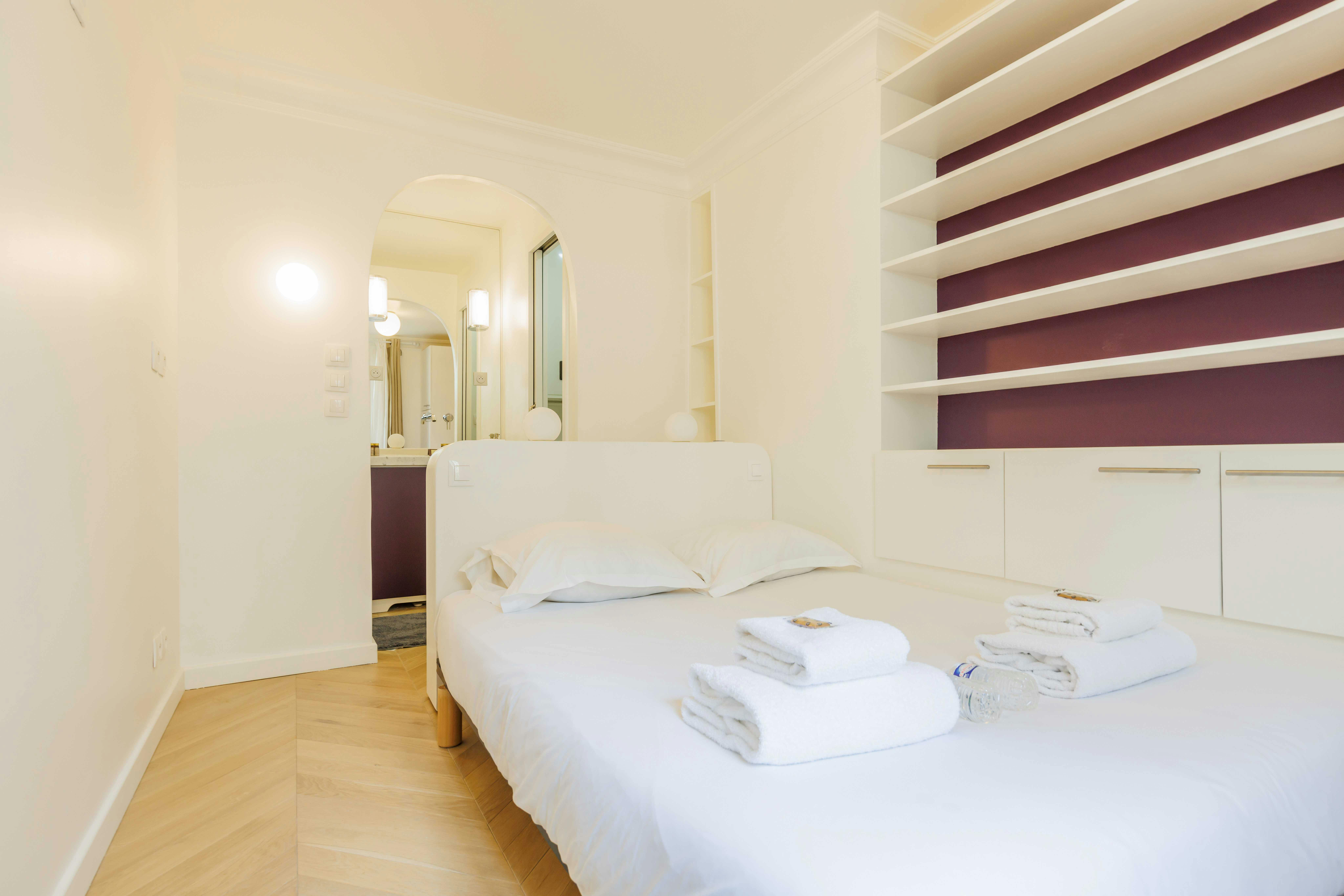 Rue de Laborde, Paris preview