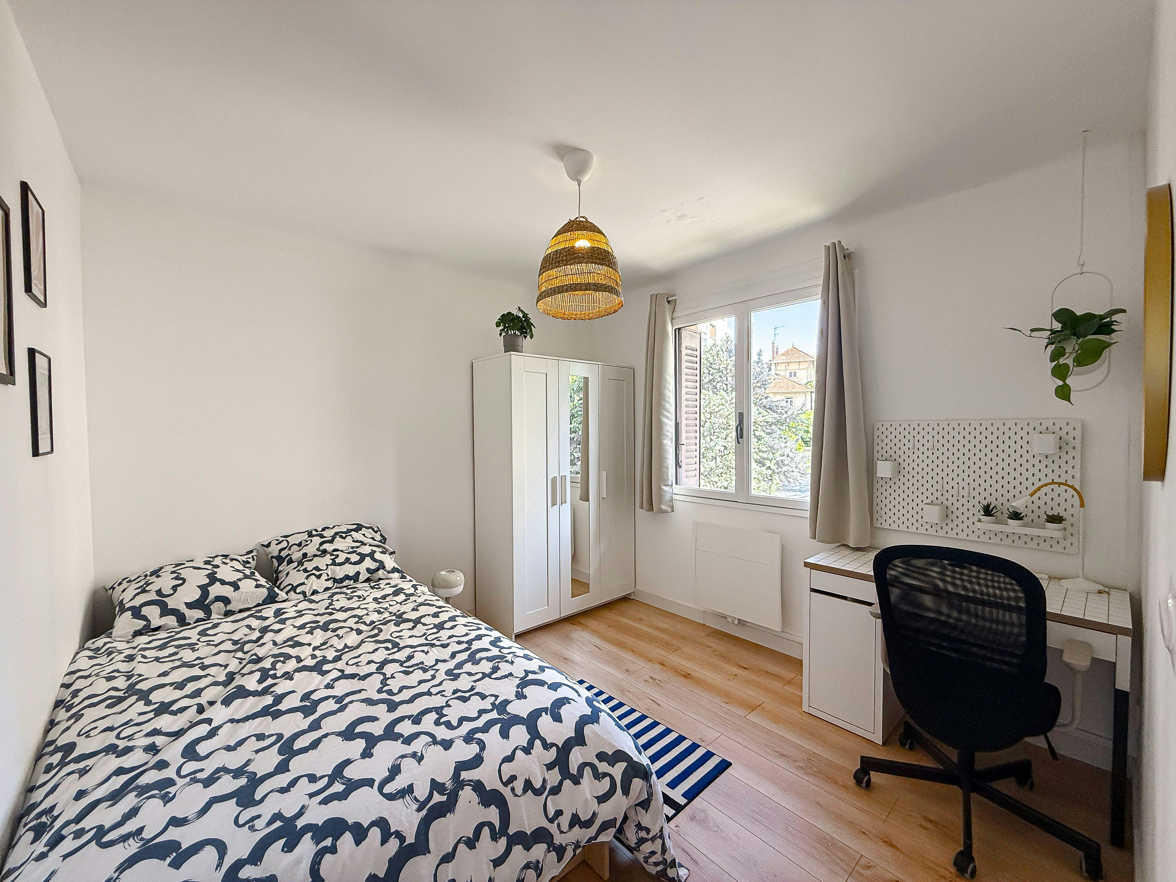 Apartment for rent for €735 per month in Villeurbanne, Rue de Chambfort