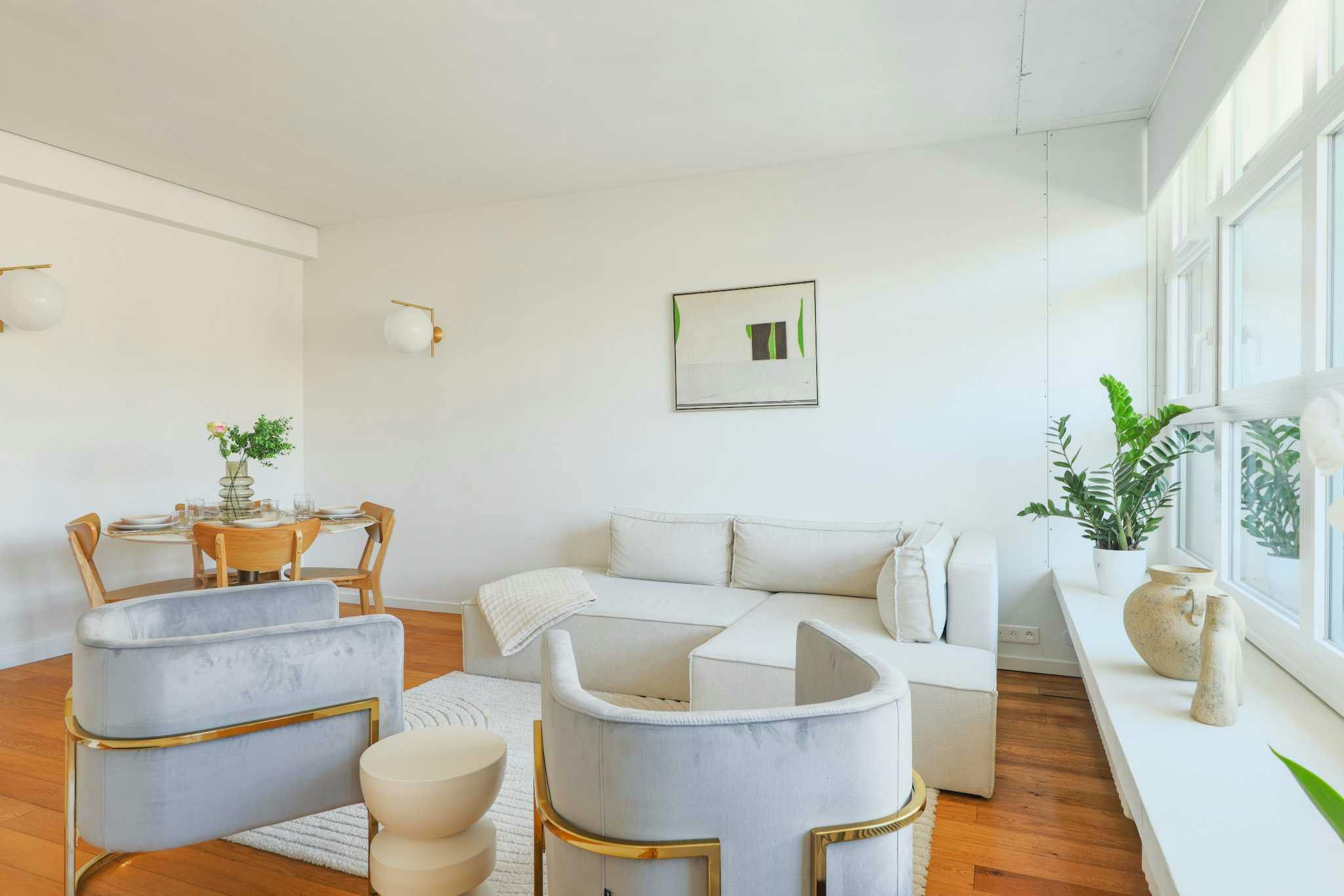 Apartment for rent for €4,104 per month in Paris, Avenue de Versailles