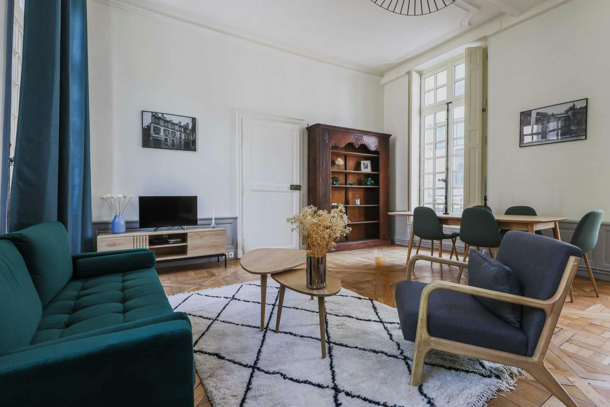 Apartment for rent for €6,042 per month in Paris, Rue Chanoinesse