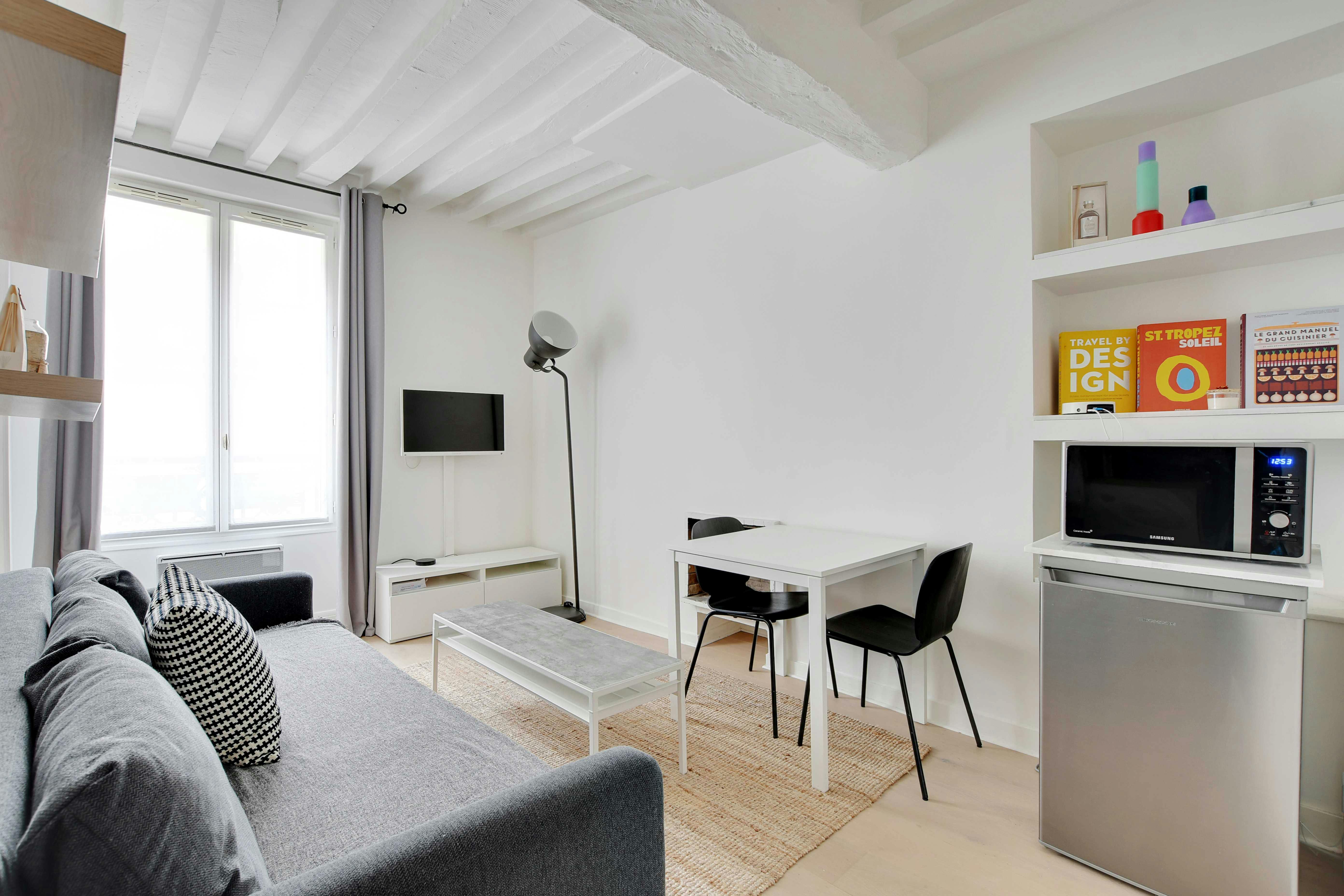 Rue Guisarde, Paris preview