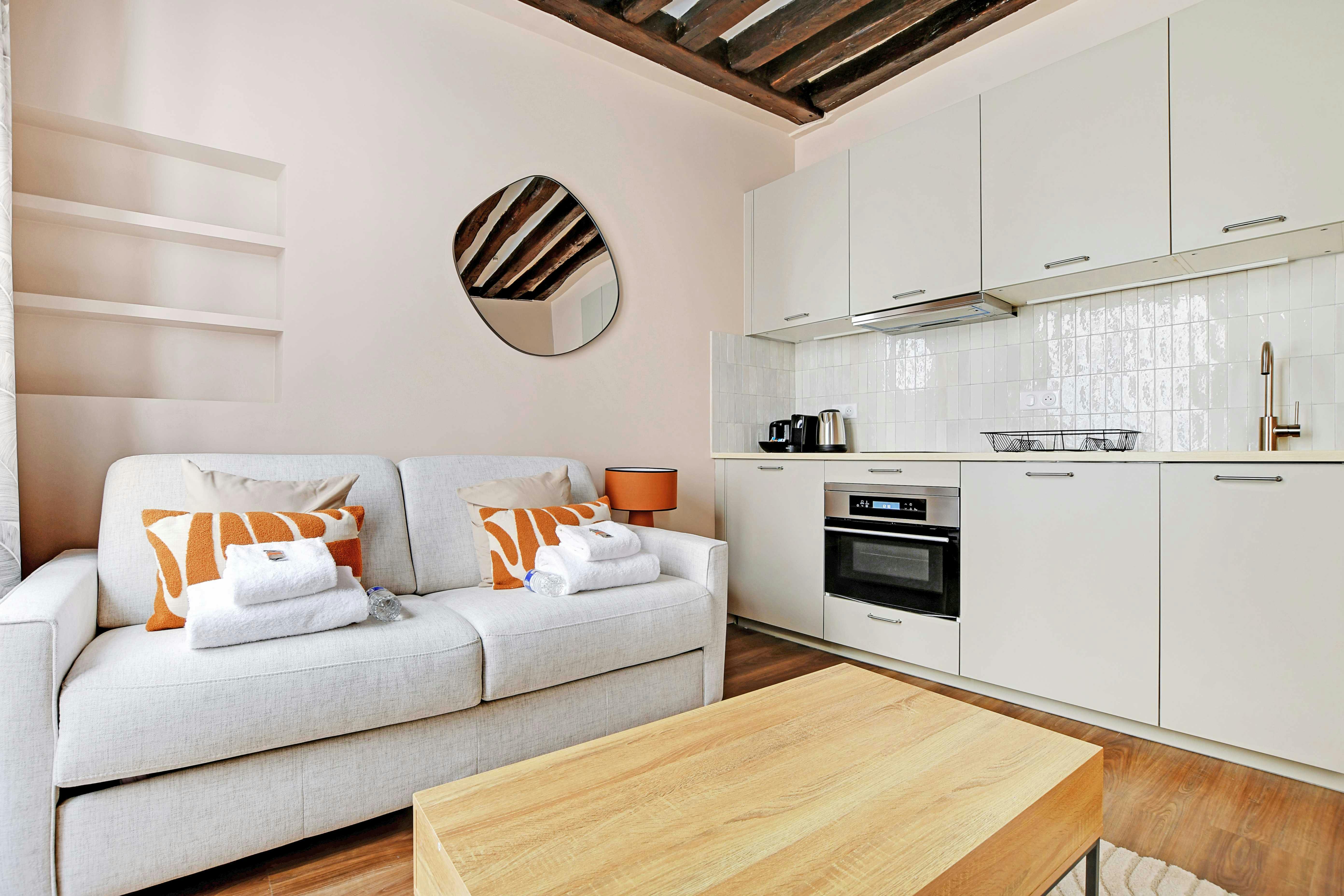 Rue Notre Dame de Nazareth, Paris preview