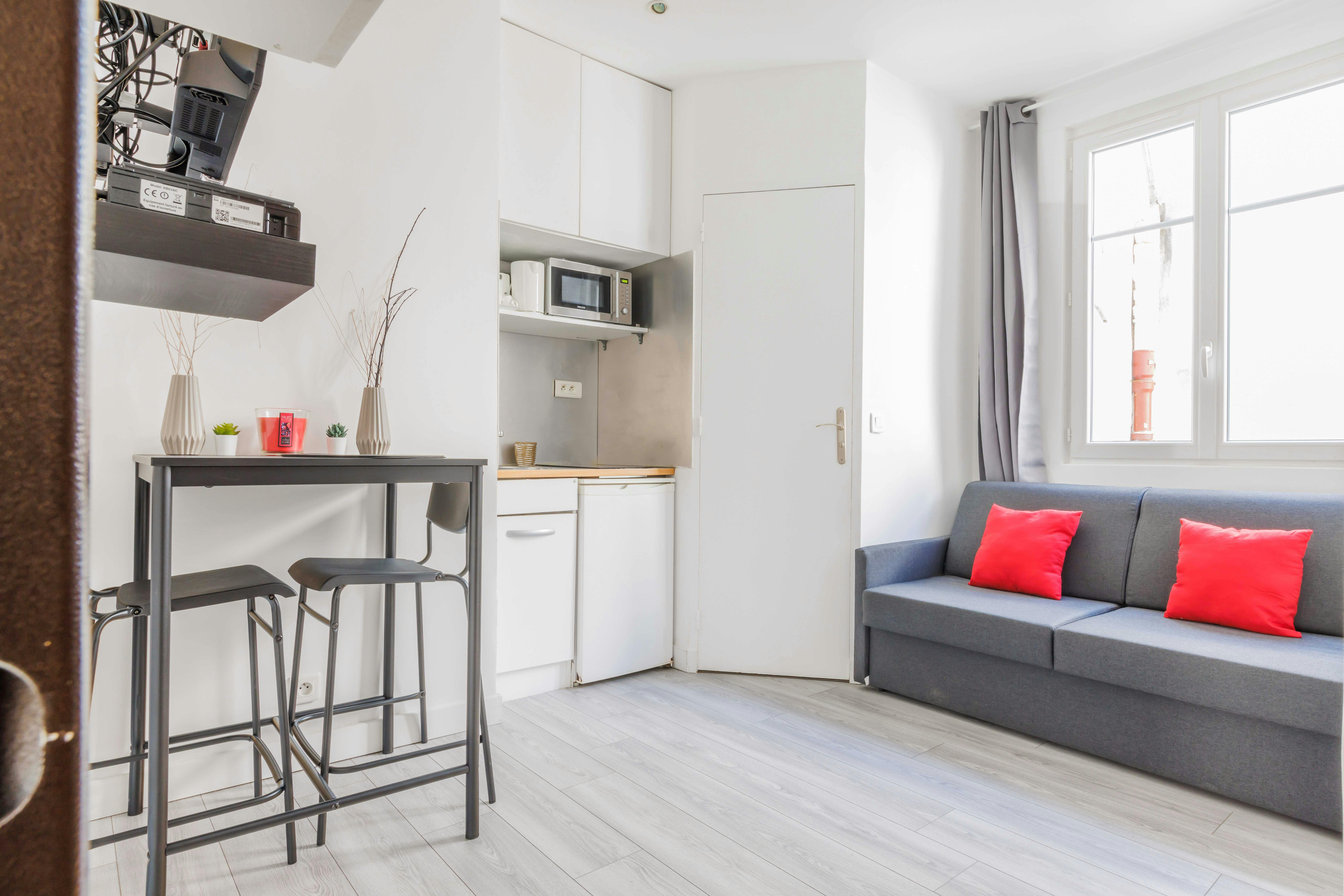 Estudio  en alquiler por 1254 € al mes en Levallois-Perret, Place Henri Barbusse