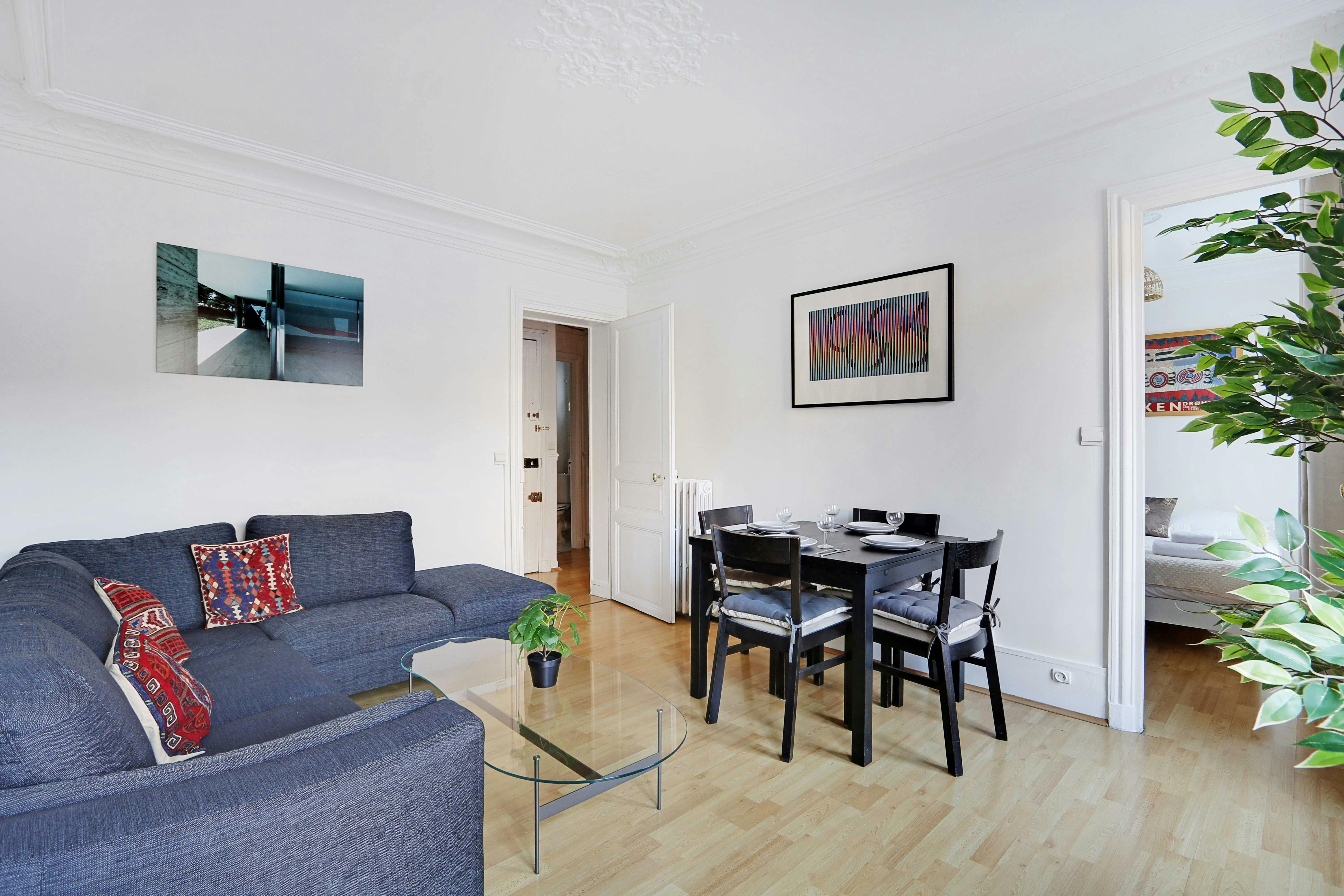 Apartment for rent for €3,762 per month in Paris, Boulevard Gouvion-Saint-Cyr
