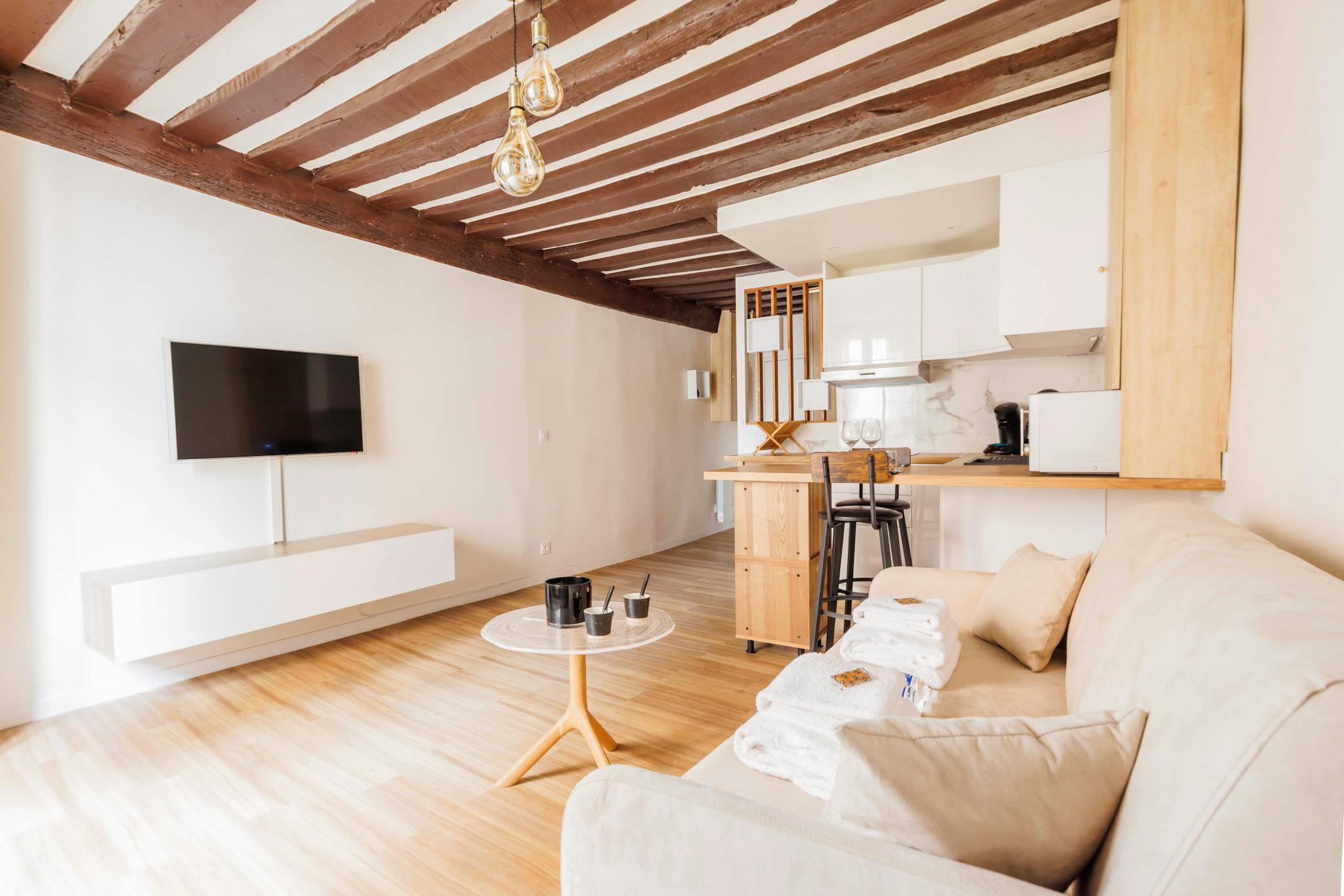 Rue Mouffetard, Paris preview