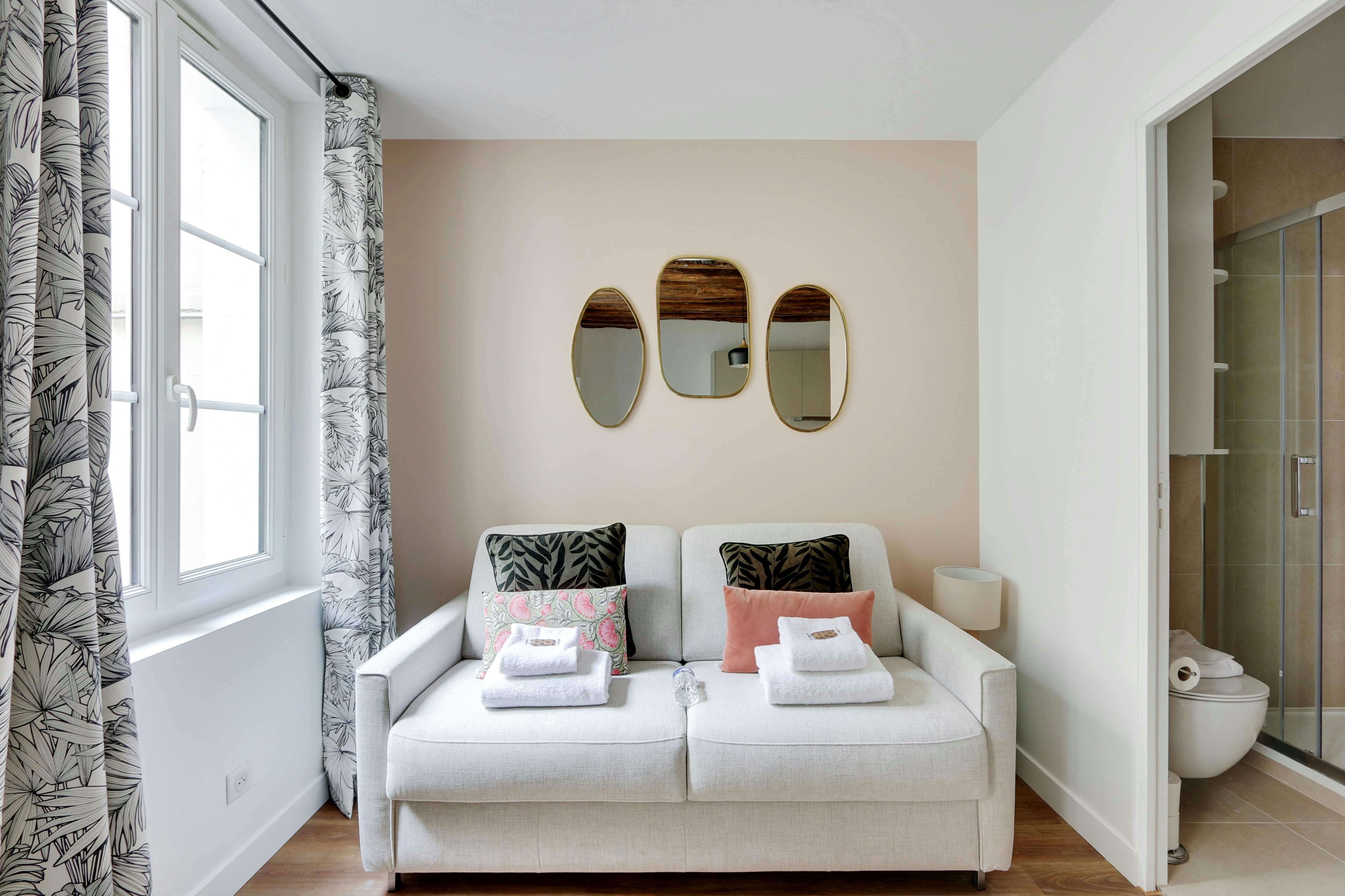 Rue Notre Dame de Nazareth, Paris preview