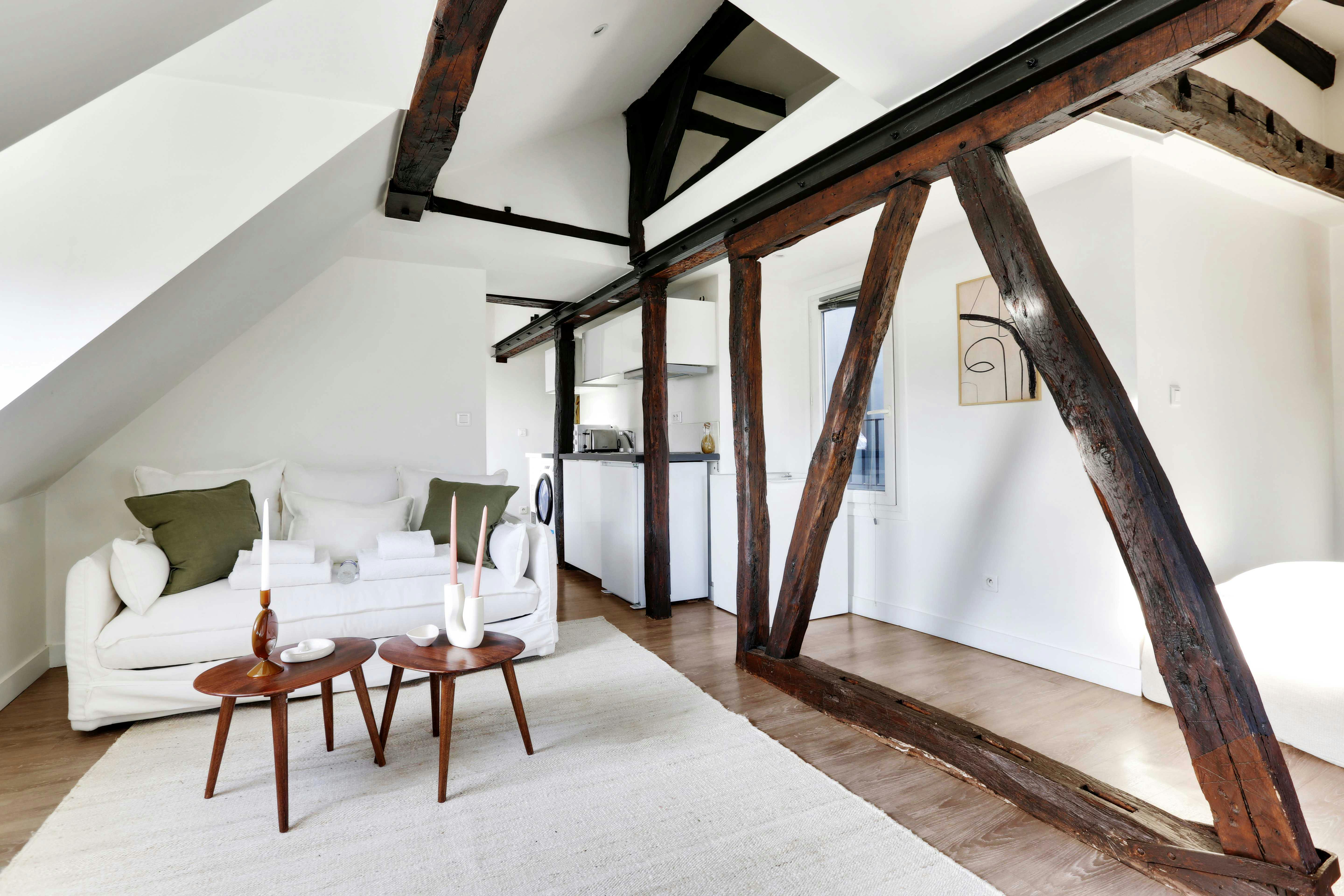 Rue Rambuteau, Paris preview