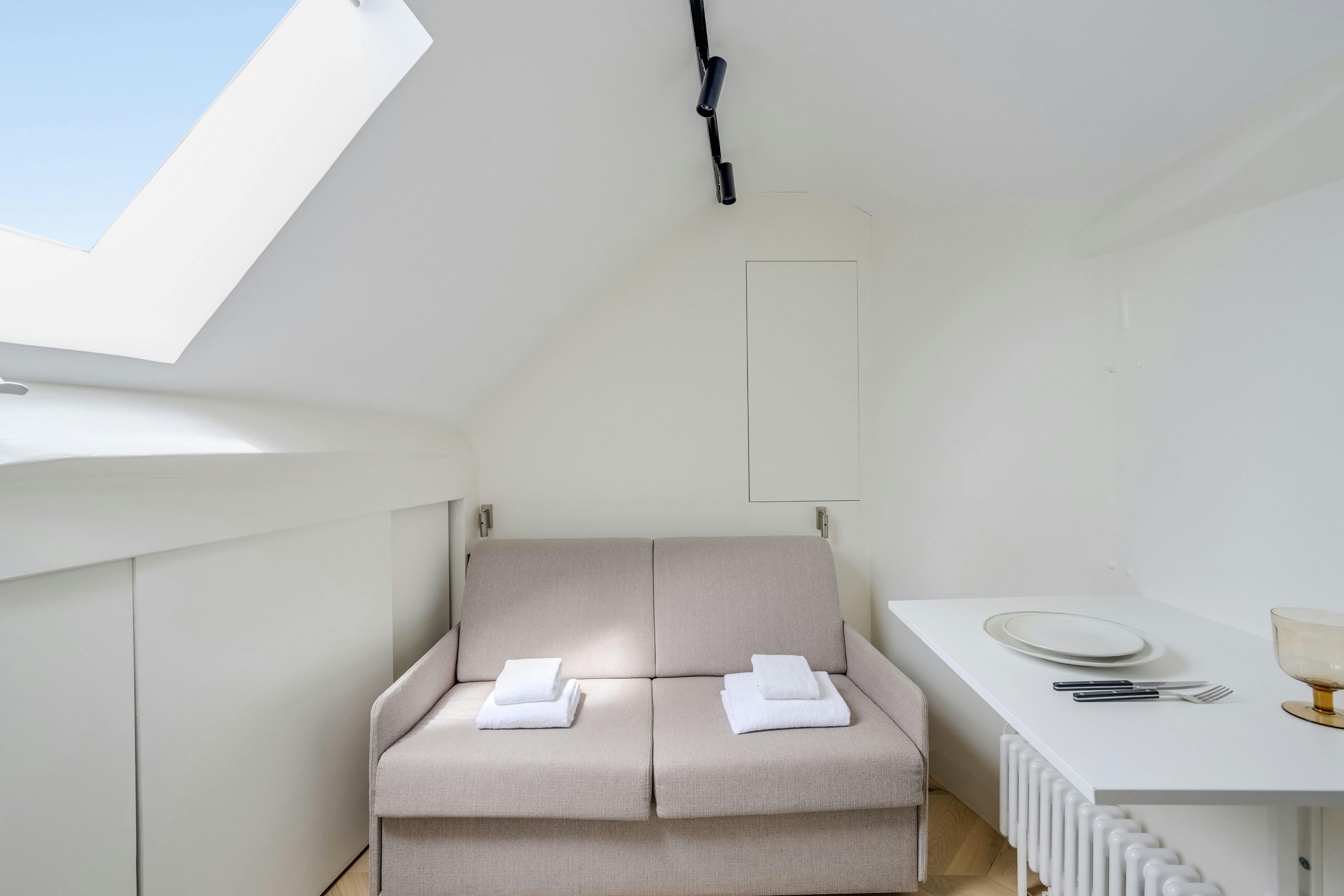 Rue Vieille du Temple, Paris preview