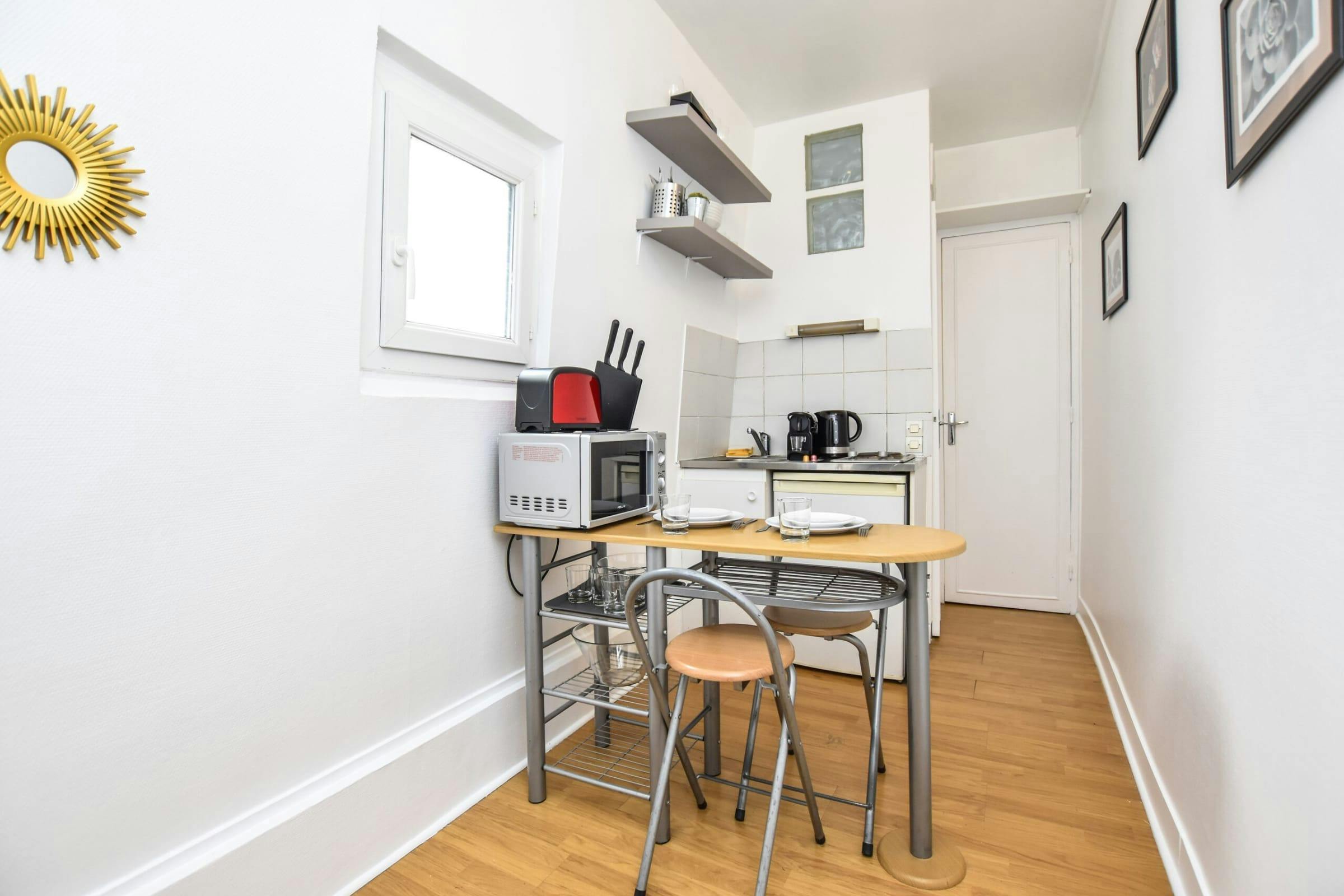 Apartament de închiriat pentru 1.197 EUR pe lună în Paris, Boulevard de Clichy