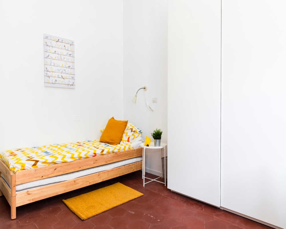Studio for rent for €900 per month in Milan, Via Paolo Bassi