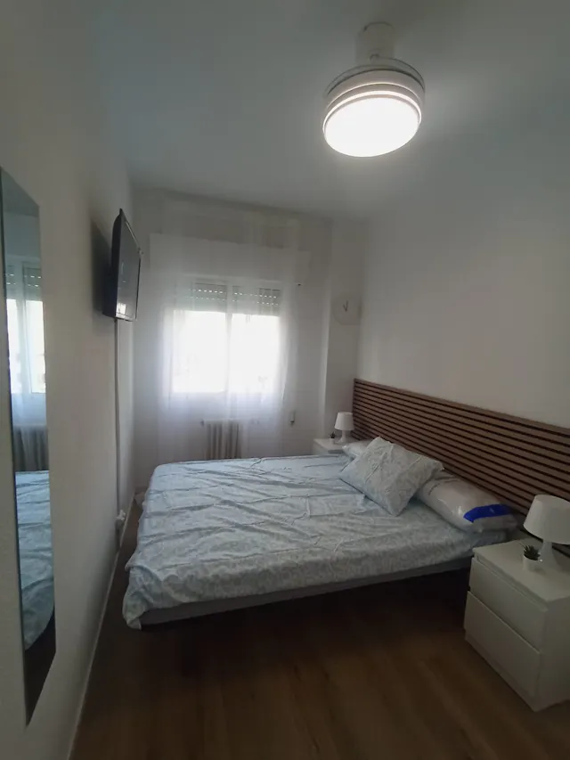 Private room in Calle de San Cipriano, Madrid (1686048) room image 2
