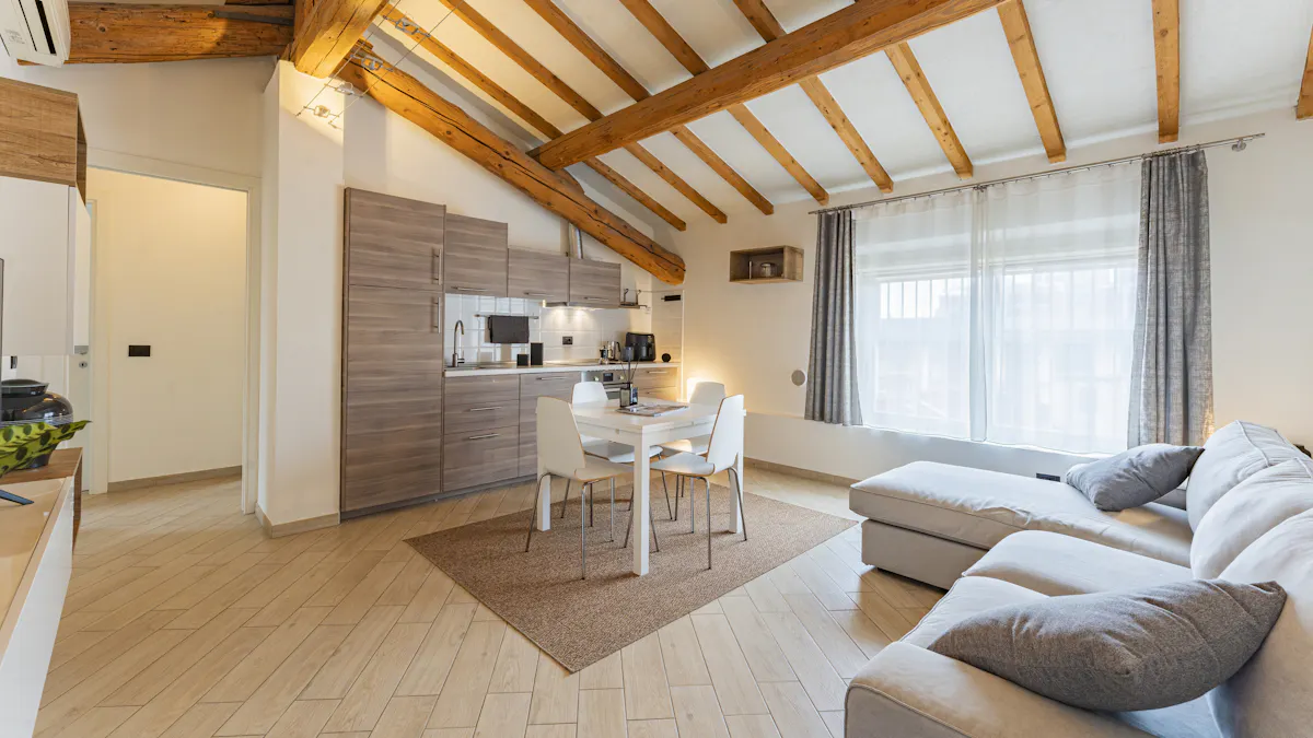 2-Bedroom Apartment in Via Paolo Ferrari, Modena (1686135) ROOM