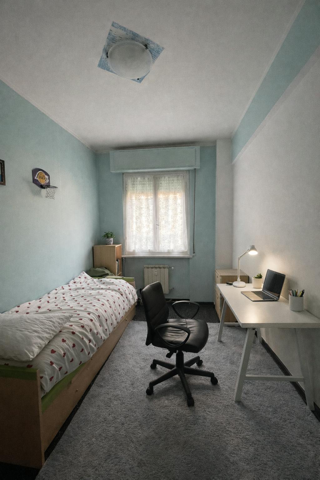 Pokój współdzielony do wynajęcia za 450 € miesięcznie w mieście Genoa, Via Arturo Ferretto