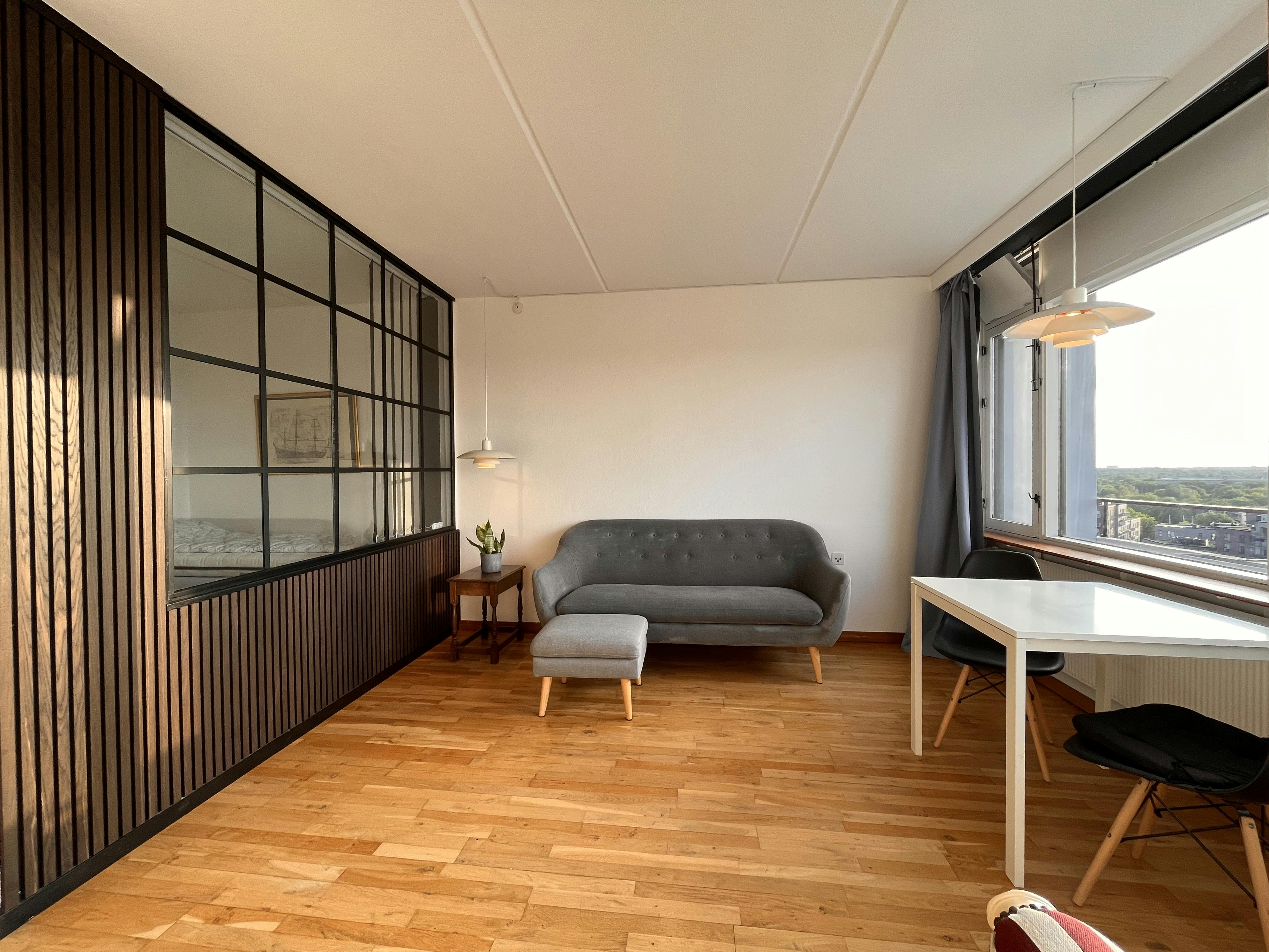 Студия сдается в аренду за 93 357 DKK в месяц в Bagsværd, Bagsværd Hovedgade