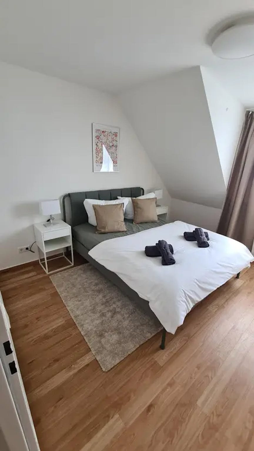 Am Tegeler Hafen, Berlin preview