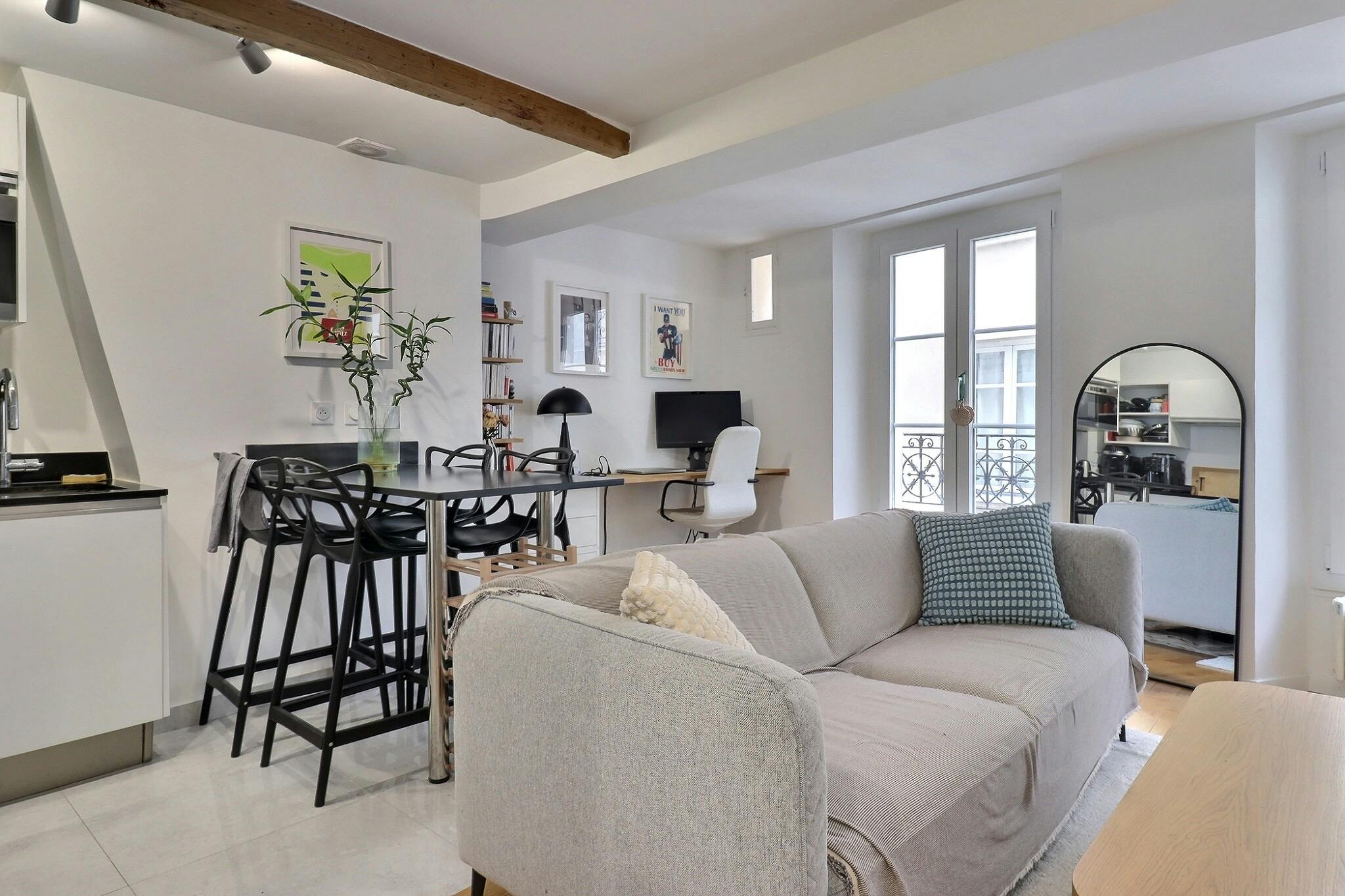 Rue Visconti, Paris preview